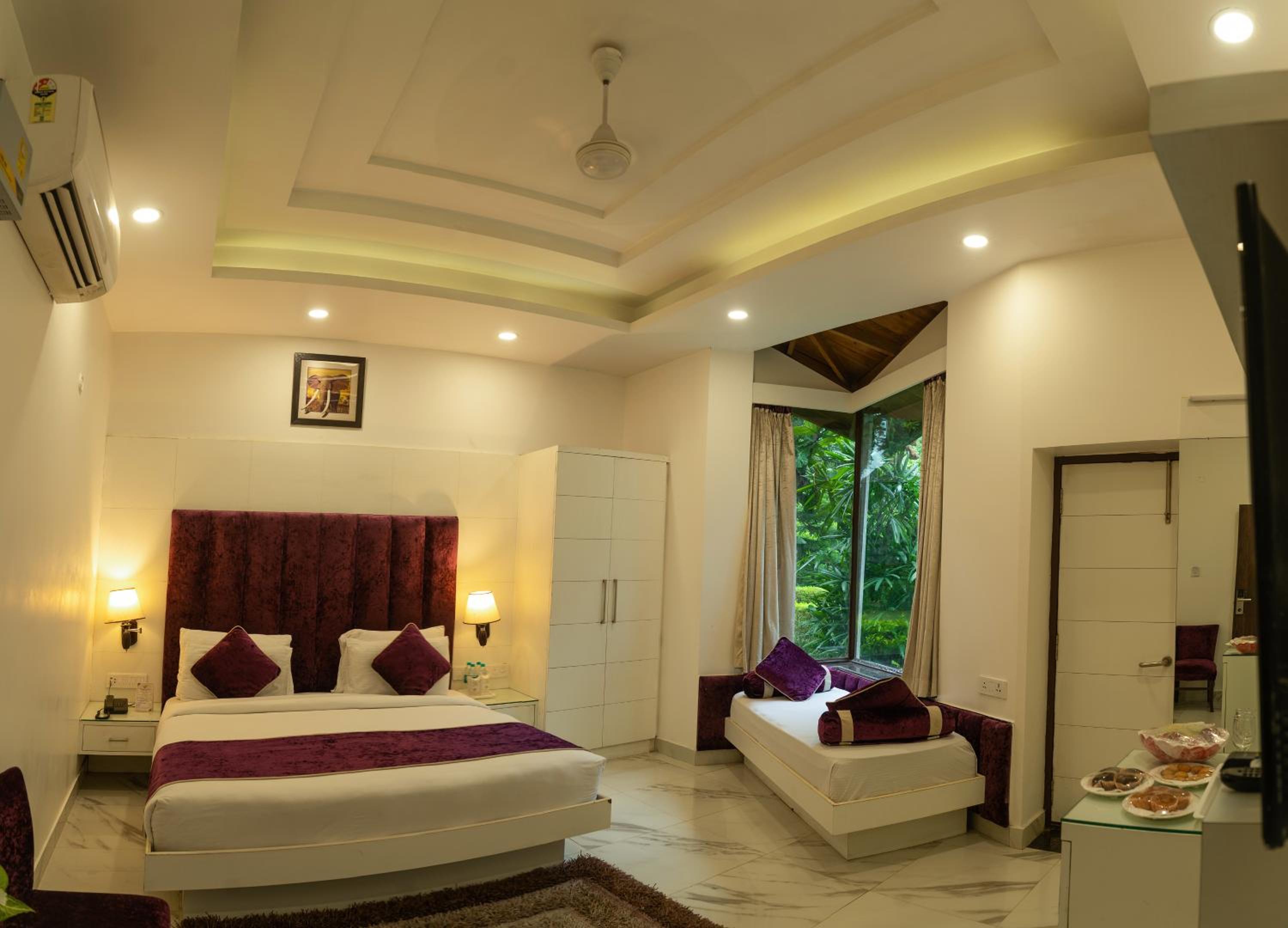 Wood castle Spa & Resort