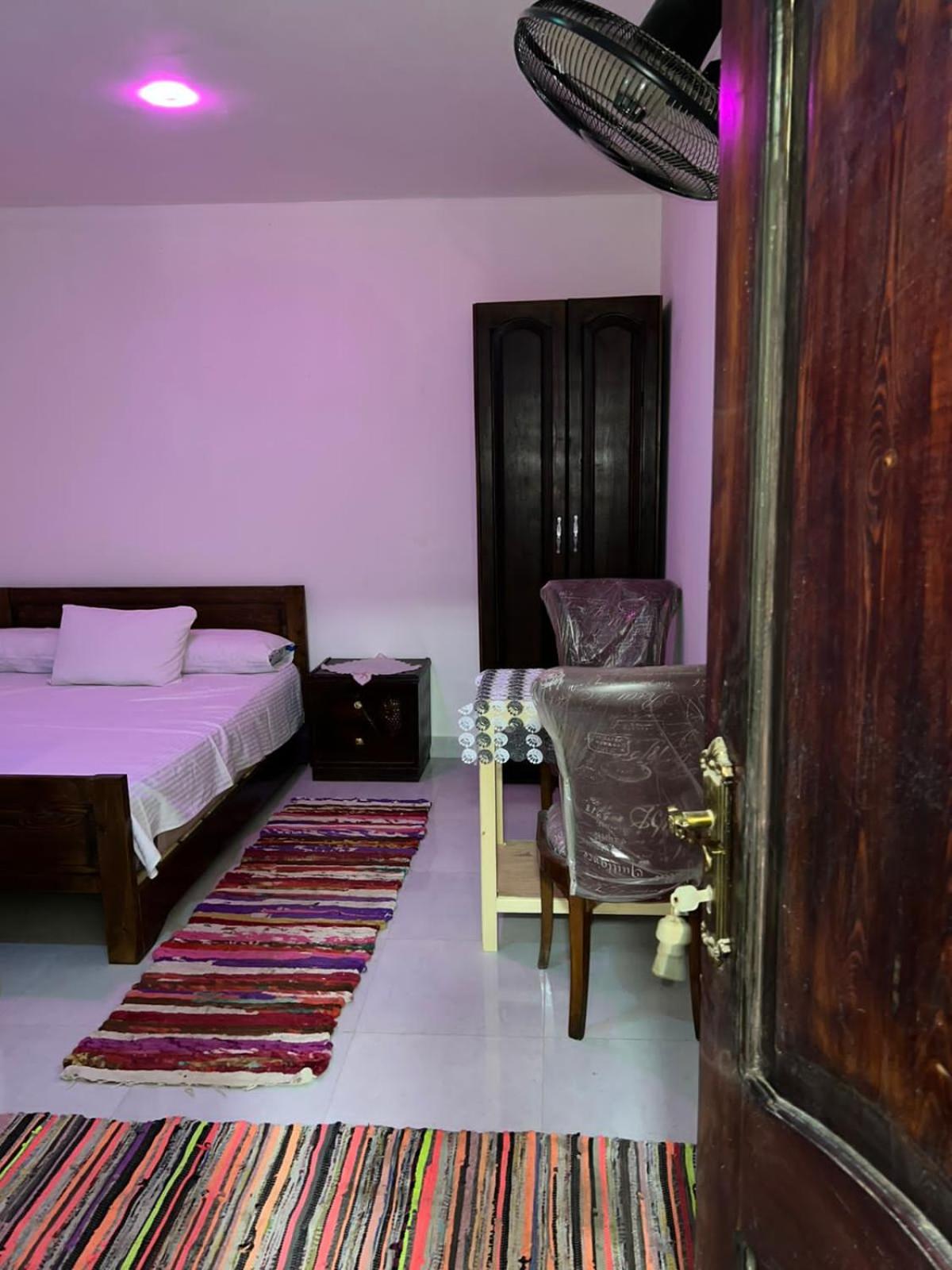 Seror Guest House
