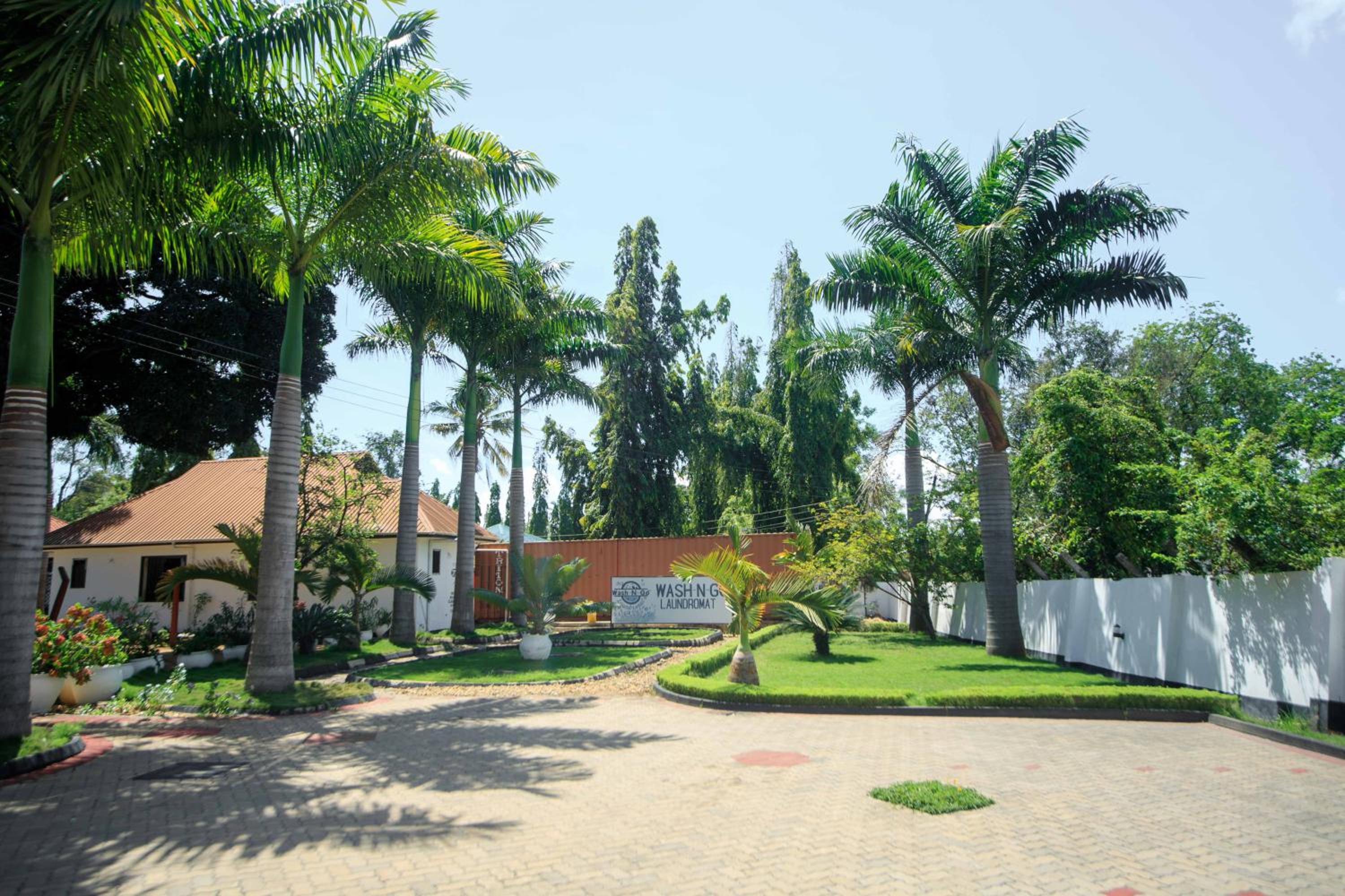 Melvis' place view 4