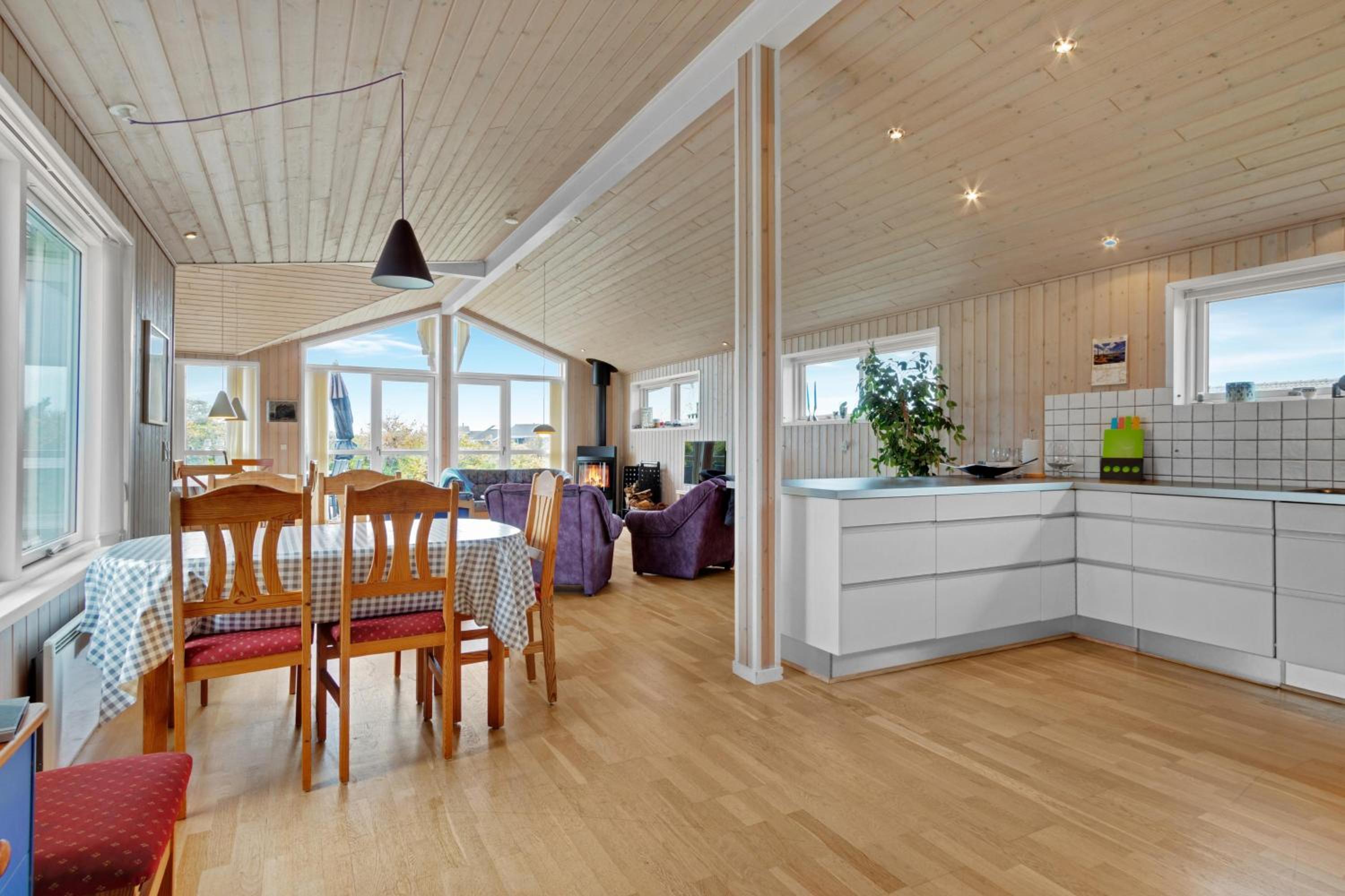 Nice Home In Lokken With 4 Bedrooms And Wifi view 4