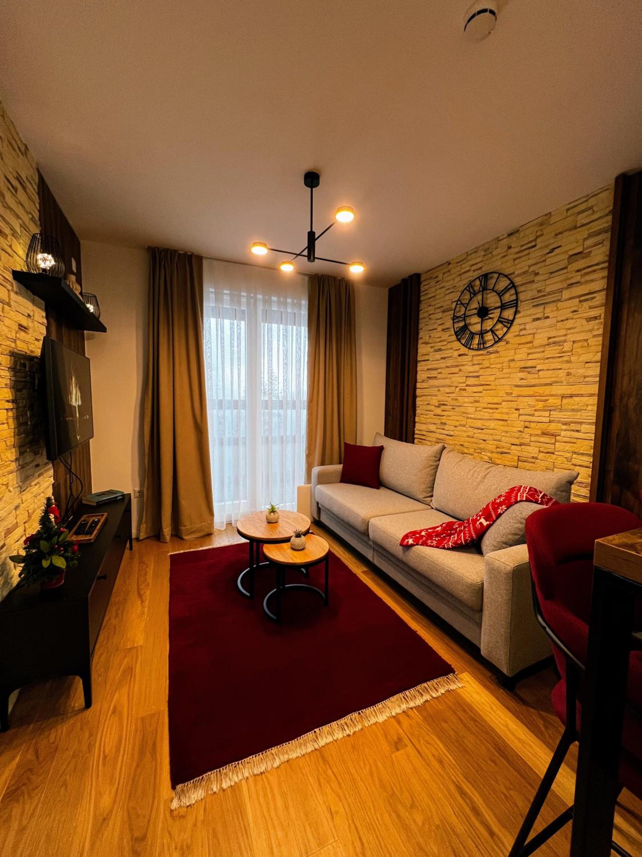 Apartman Carra