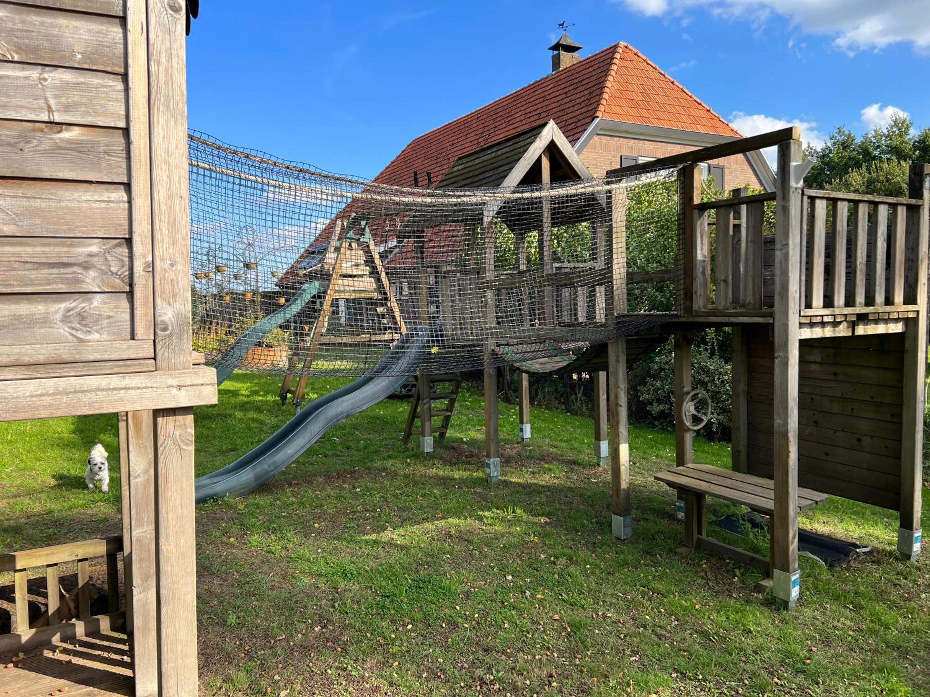 Gezellige woonboerderij met weids uitzicht view 4
