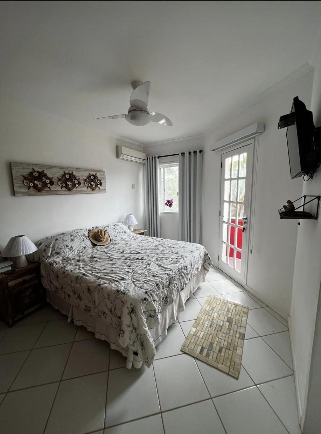 Casa Sonia&Rei em condo fechado, vista para o jardim