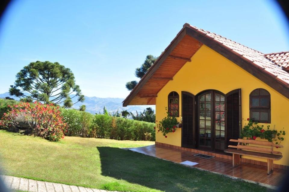 Chalés Pedra do Baú
