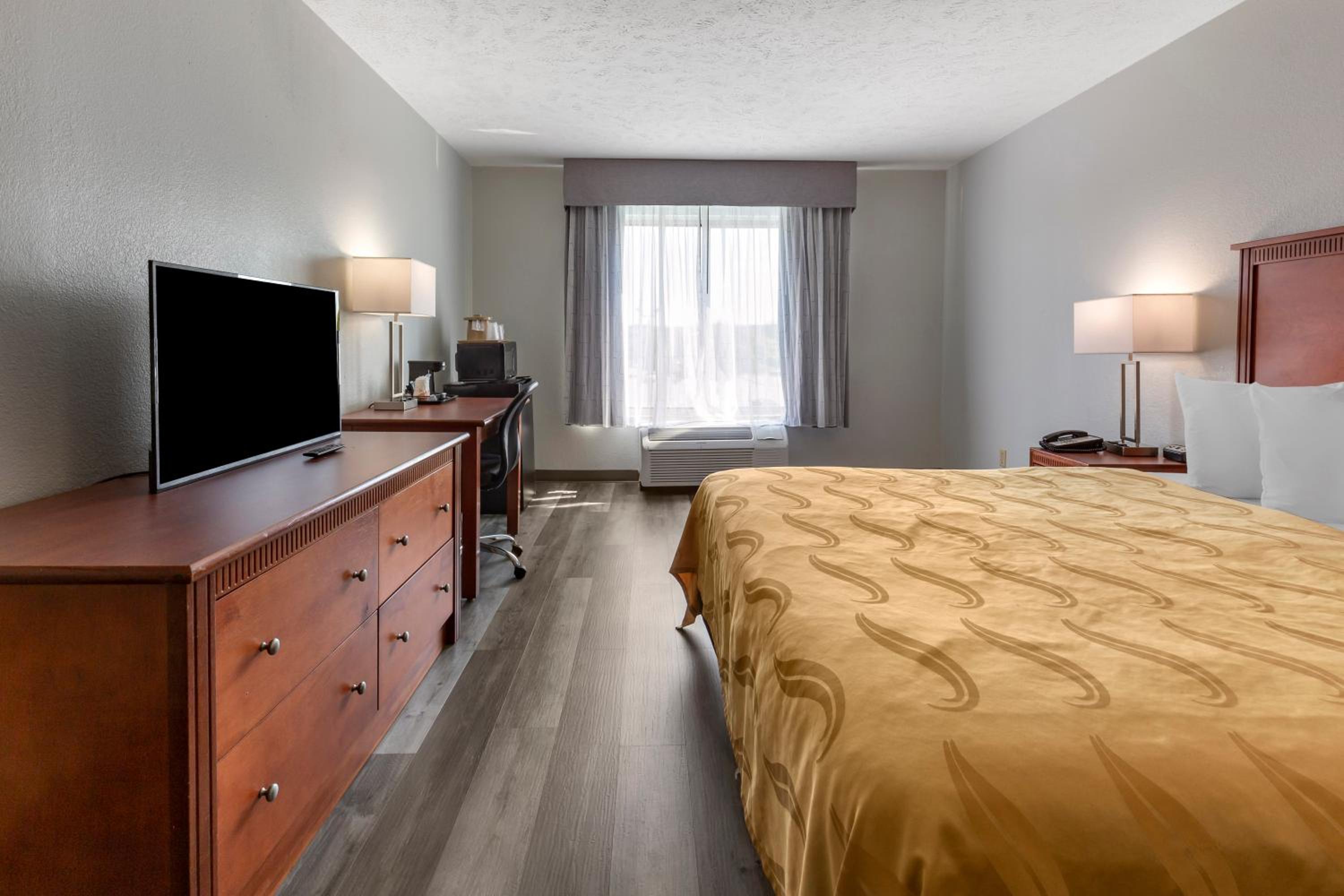 Fayetteville Vacations - Quality Inn Near Fort Liberty formerly Ft Bragg - Property Image 12