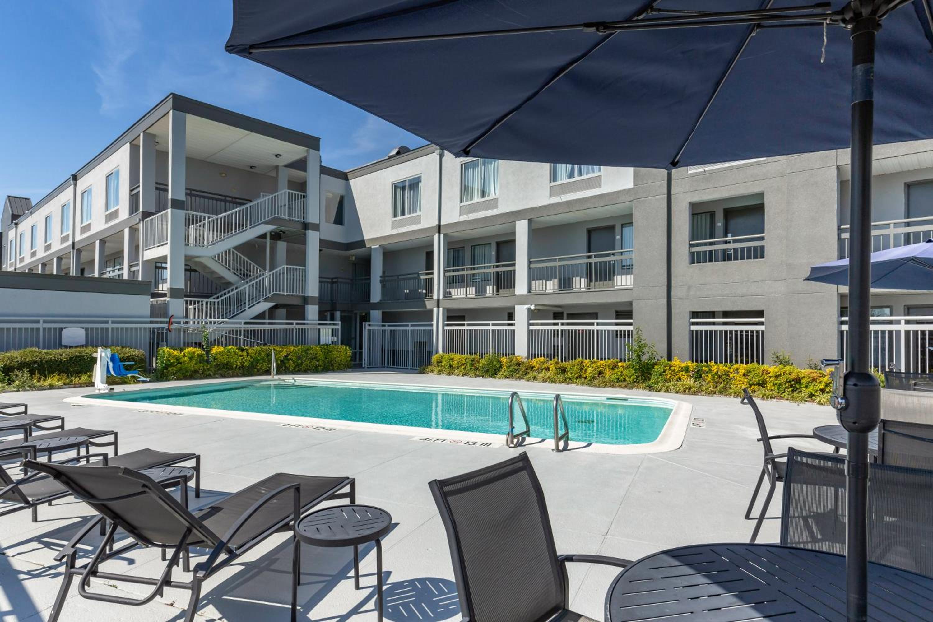 Fayetteville Vacations - Quality Inn Near Fort Liberty formerly Ft Bragg - Property Image 17