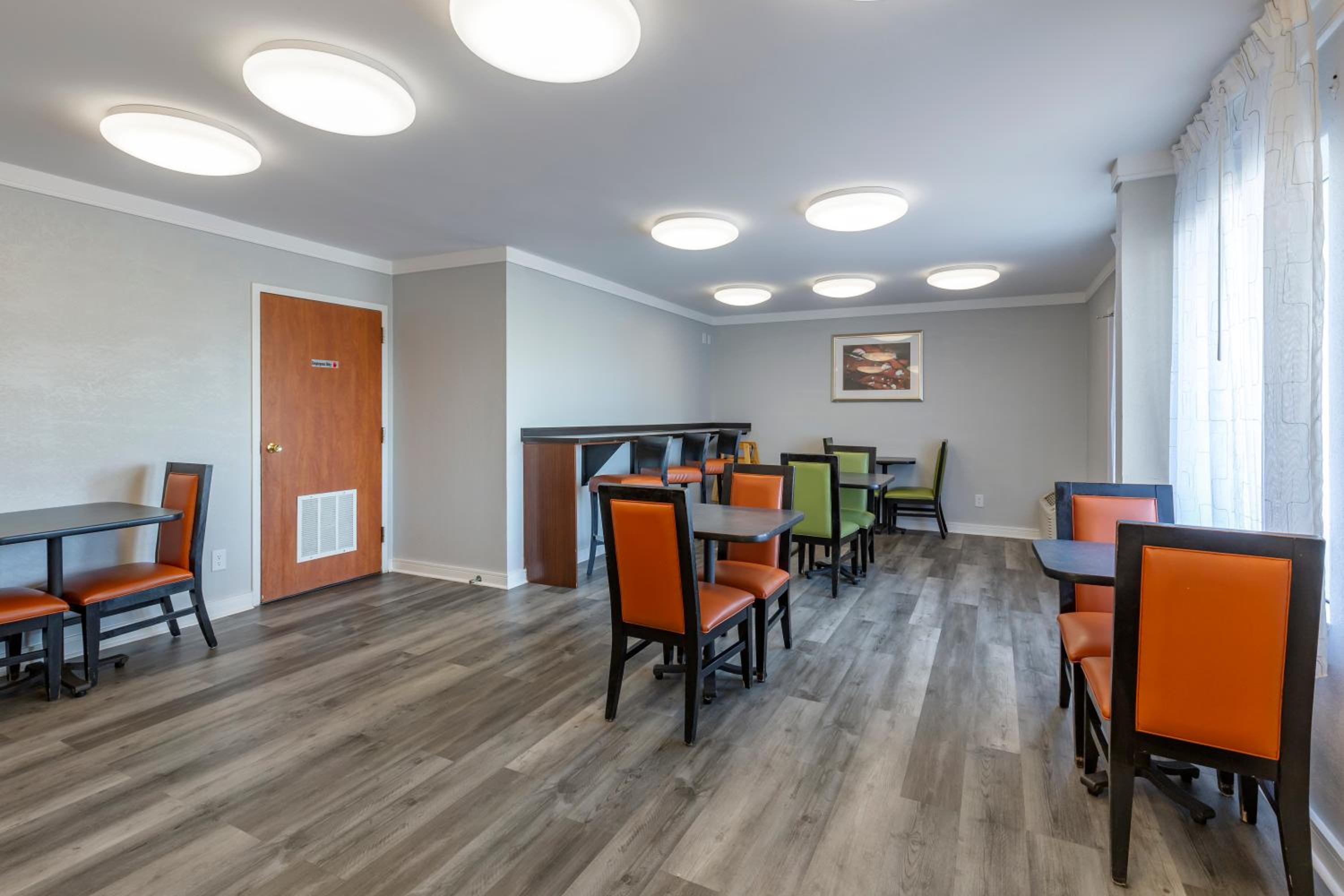 Fayetteville Vacations - Quality Inn Near Fort Liberty formerly Ft Bragg - Property Image 13
