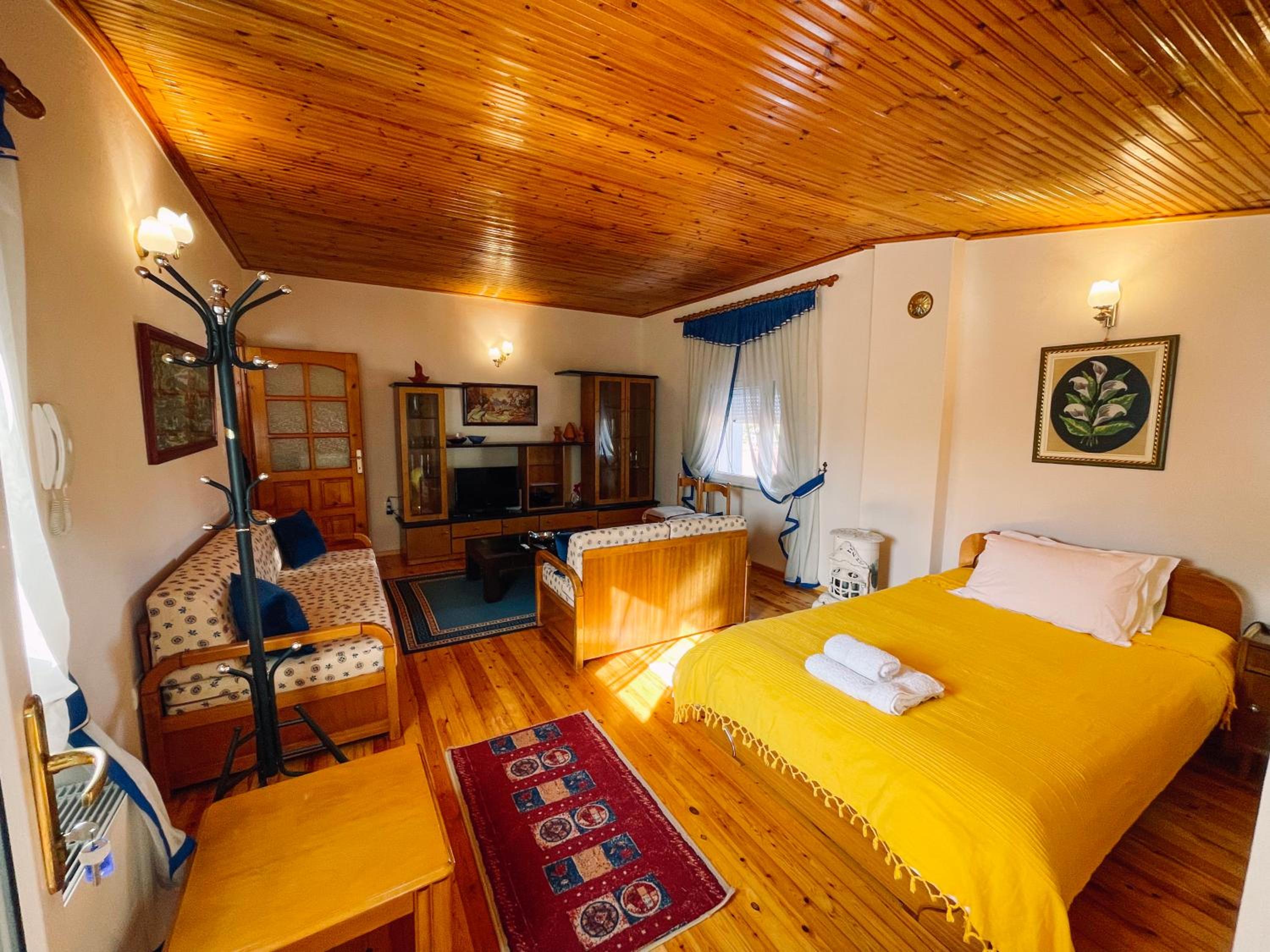 Diana Guesthouse photo 5