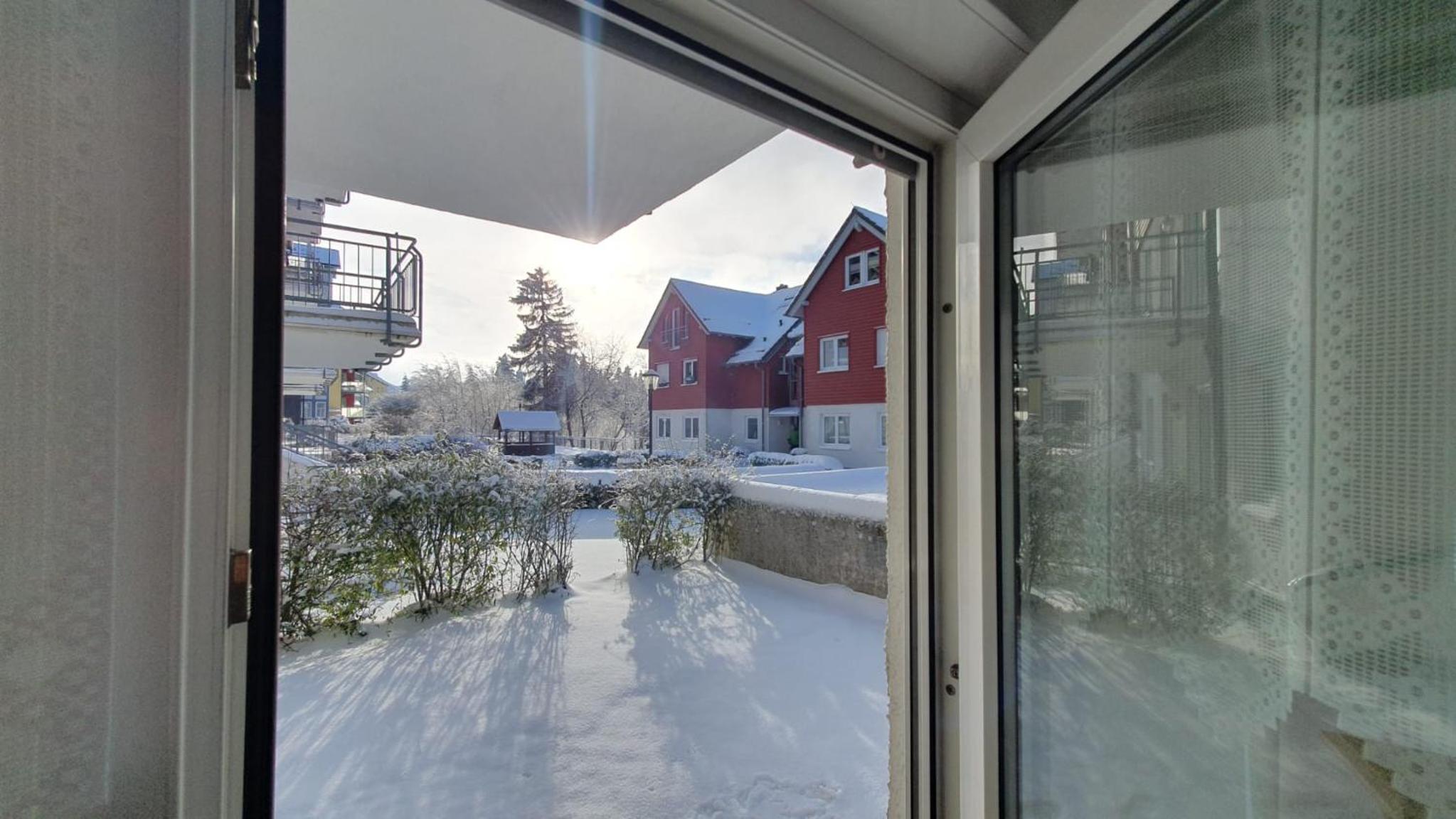 Wohlfühl-Ferienwohnung mit Tiefgarage im Grünen