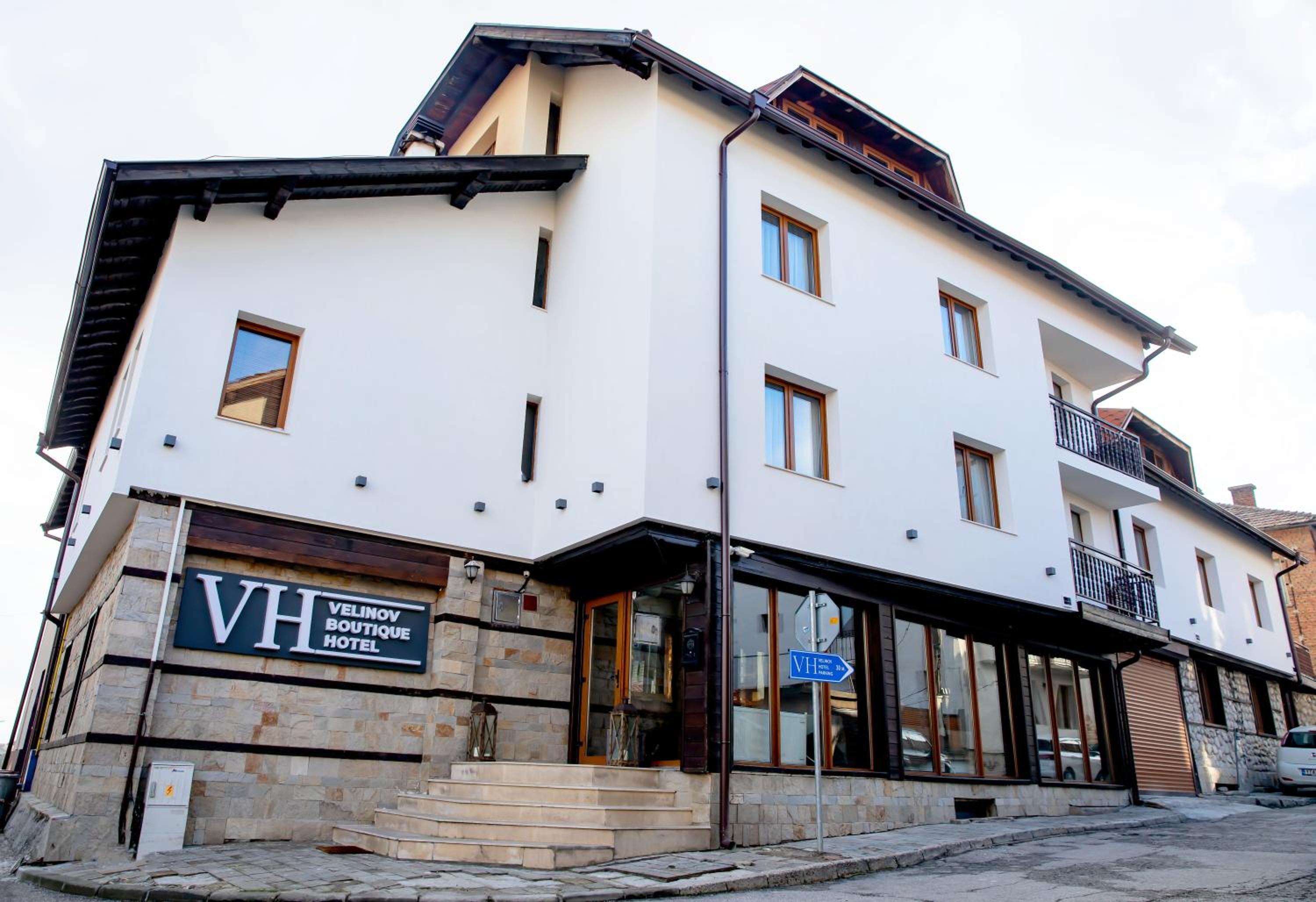 Hotel Velinov Boutique Hotel - Image 1
