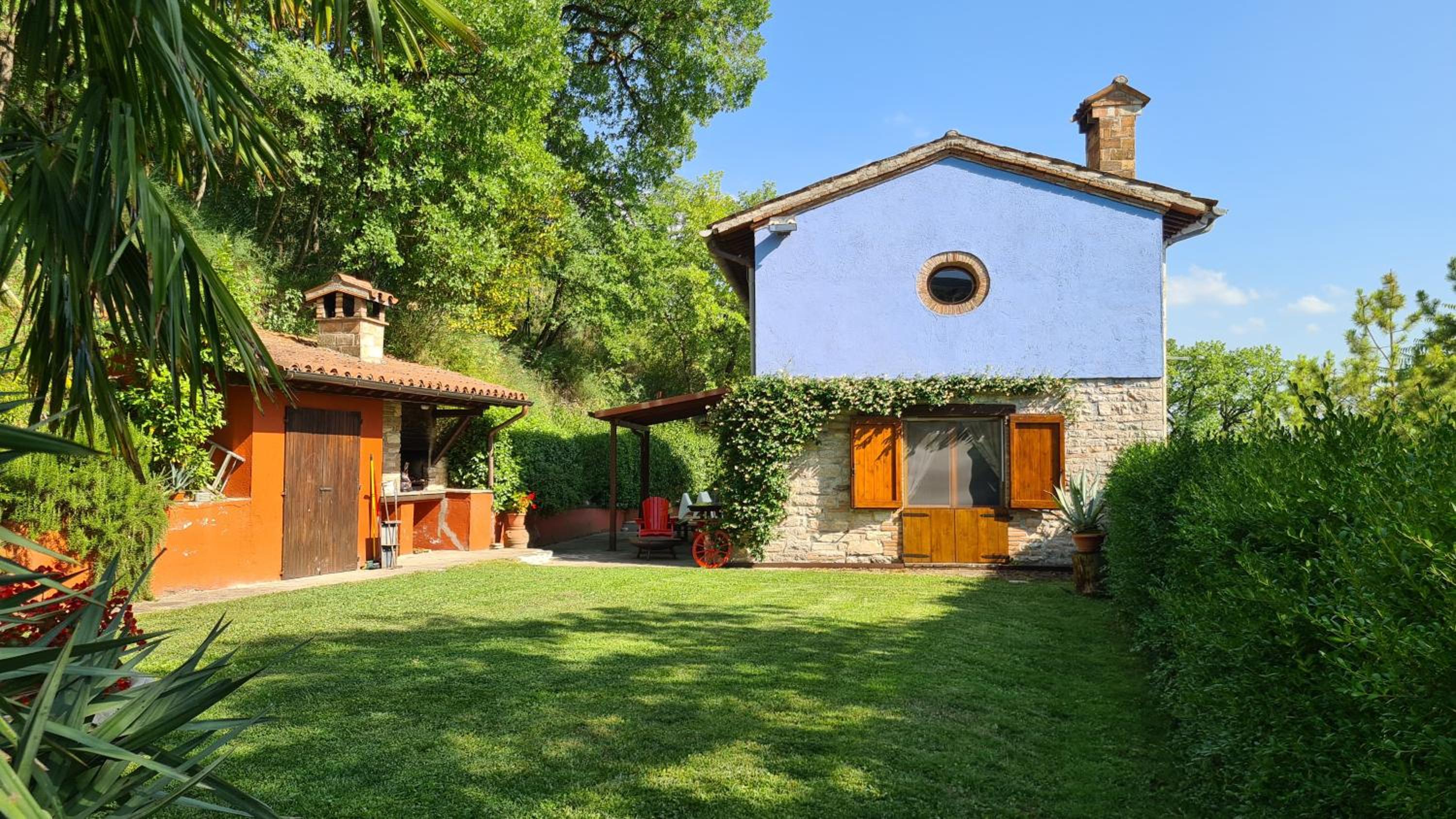 villa la chiesetta - private pool and Jacuzzi - Borgo Canapegna view 4