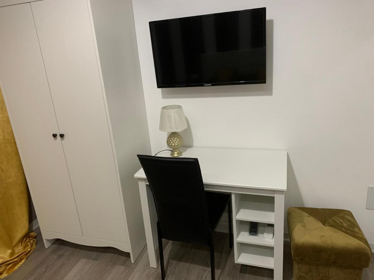 Photo 12