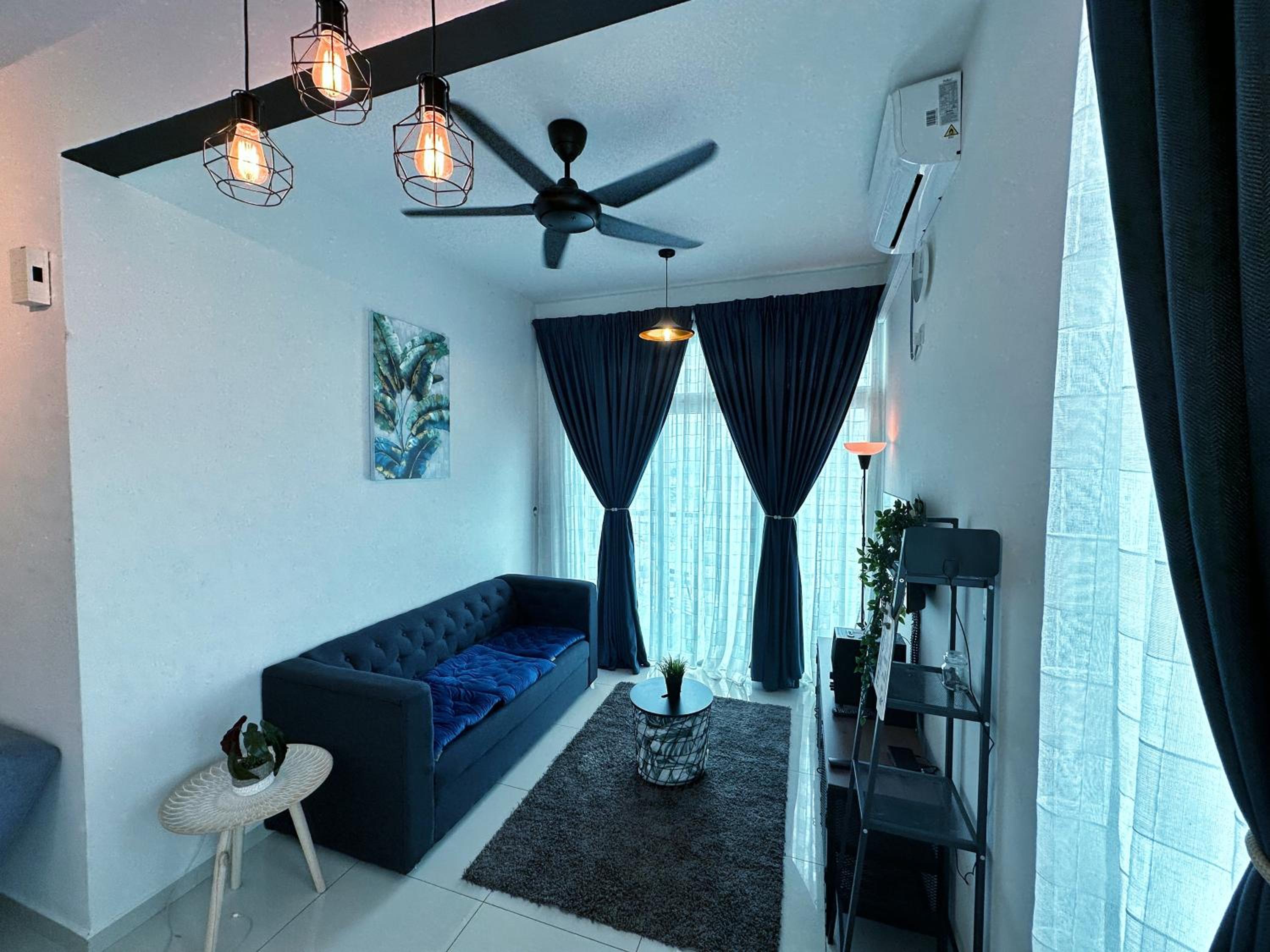 Adelea Homestay MERU view 2