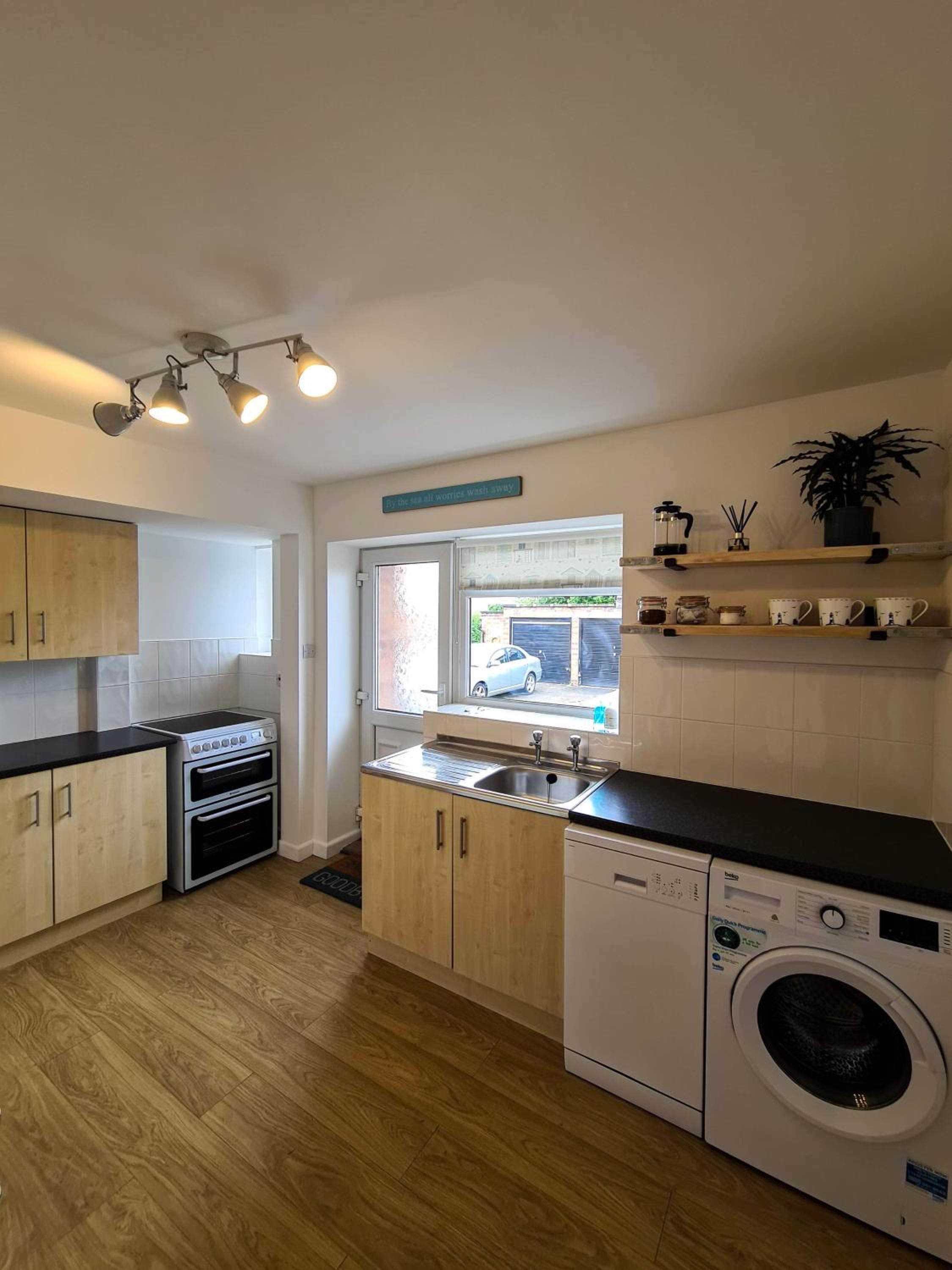 The North Bay Hideaway, Scarborough view 5