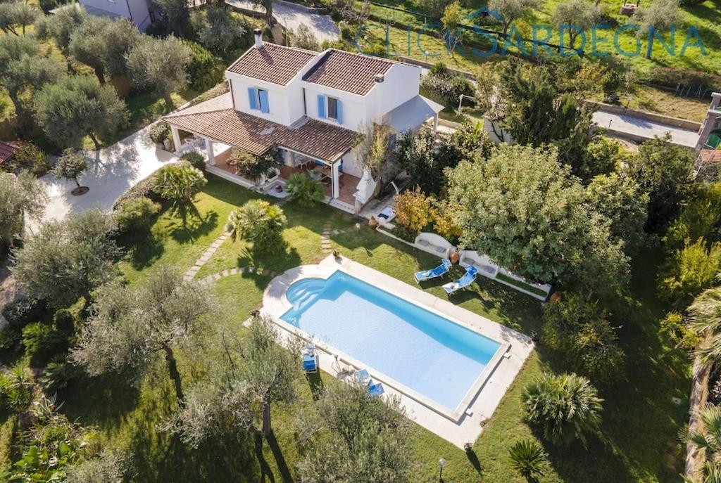 Alghero Villa Josephine con piscina e Parco per 8 ospiti view 2