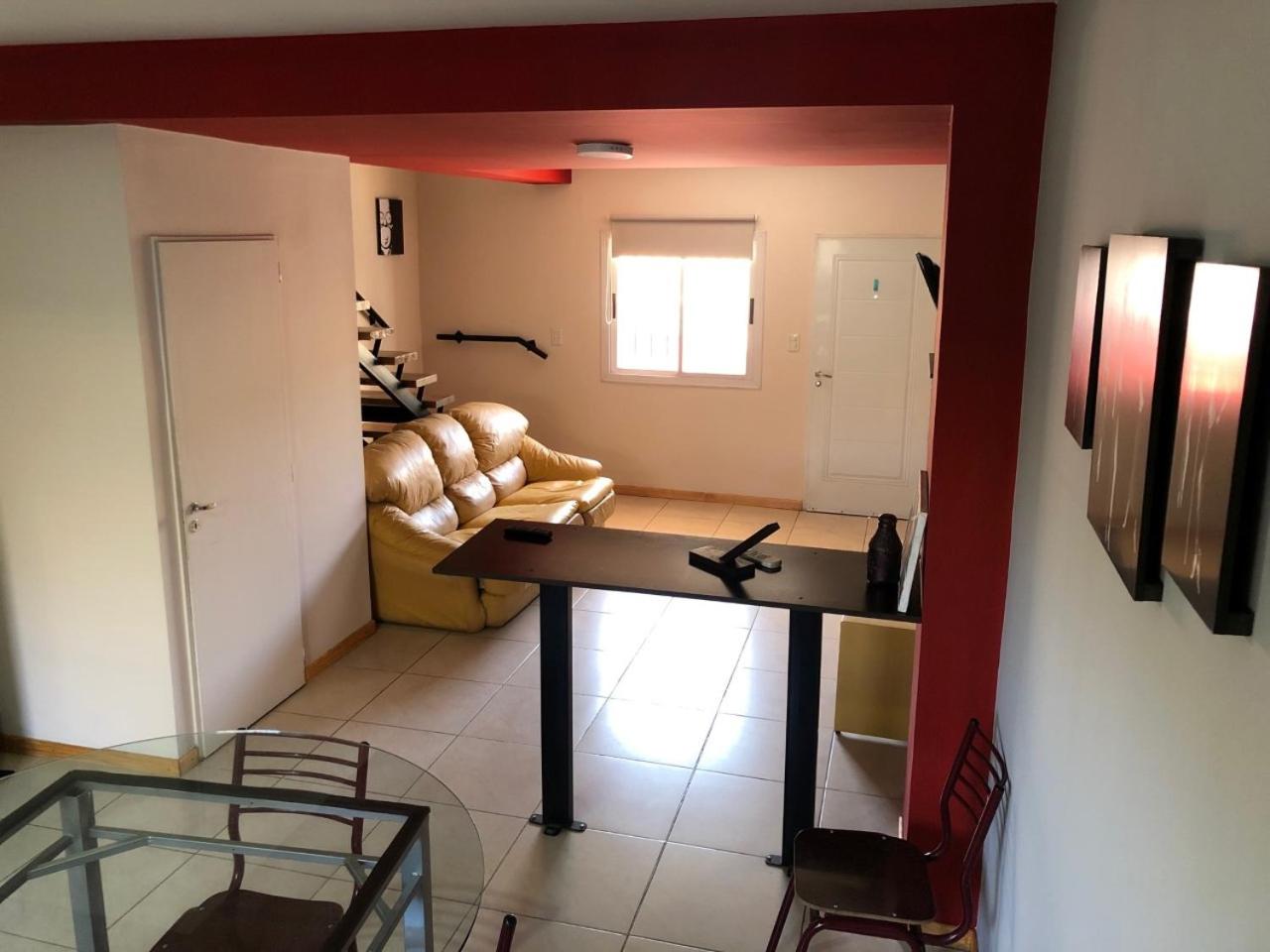 Excelente Duplex en Consorcio Privado c/ cochera