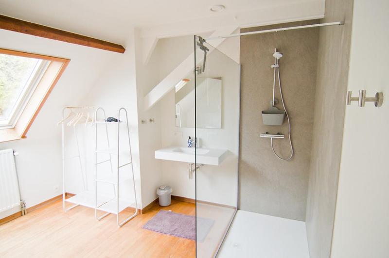Vakantiewoning L'Eau Tendre in Ellezelles, met wellness en buitenzwembad met overkapping
