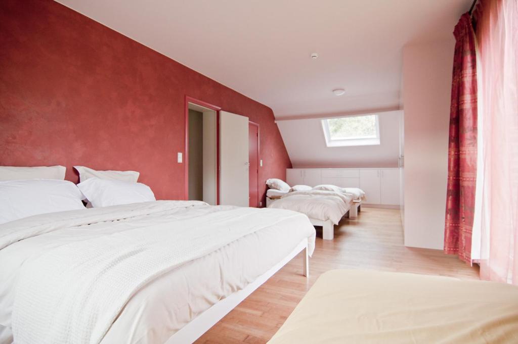 Vakantiewoning L'Eau Tendre in Ellezelles, met wellness en buitenzwembad met overkapping