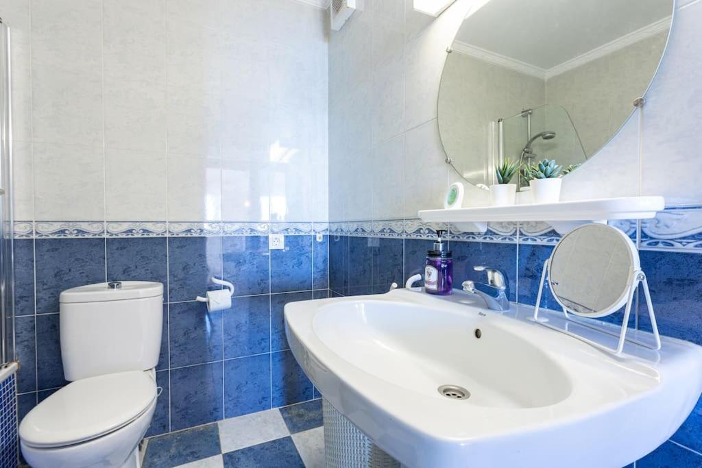 Ensuite Mediterranean Sea Front