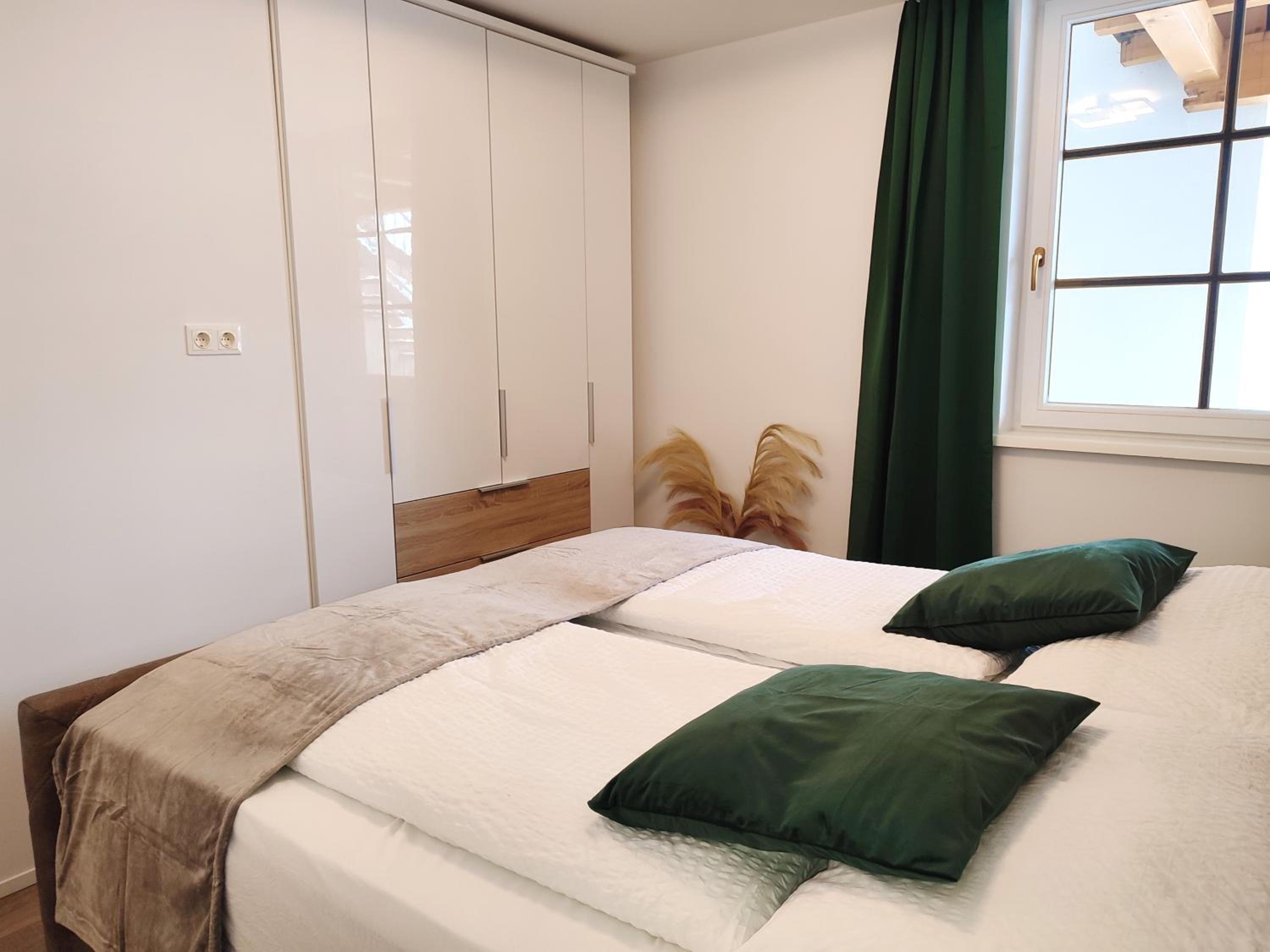 Modern Mountain Apartment - free parking & sauna