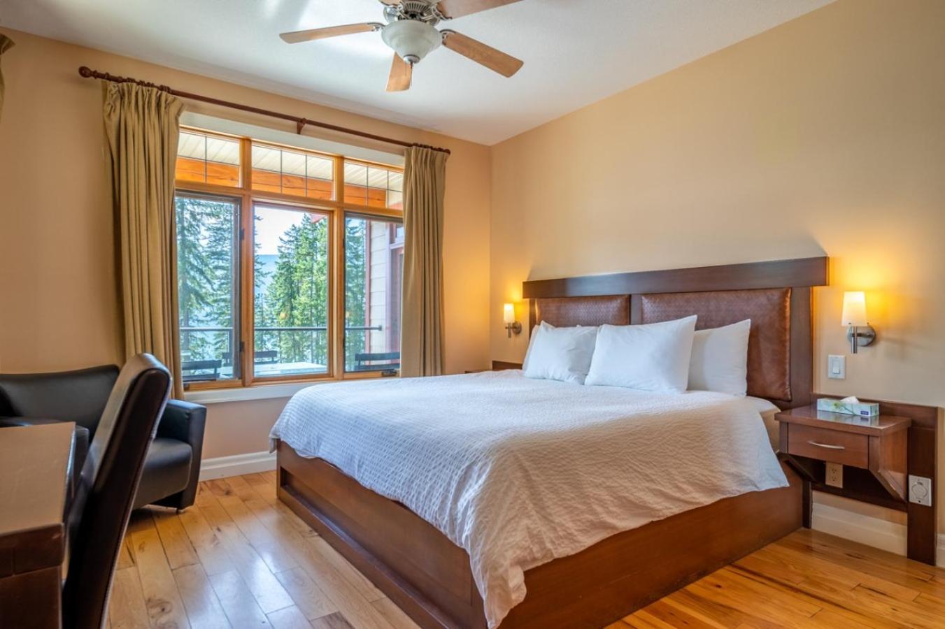 Halcyon Hot Springs Resort