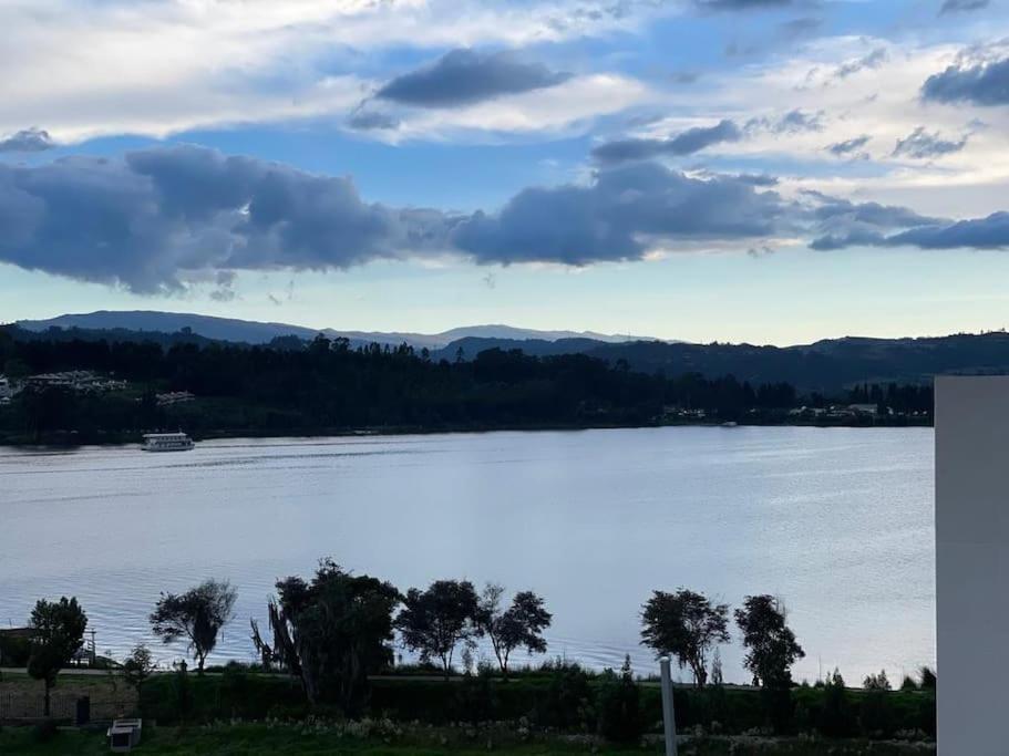 Luxury Lake Paipa