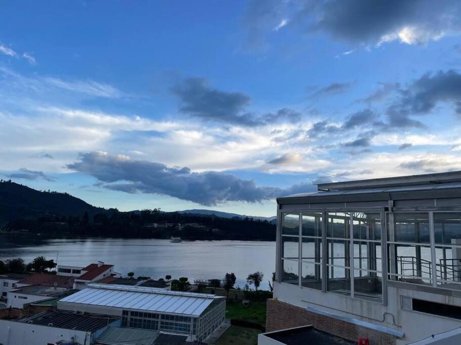 Luxury Lake Paipa