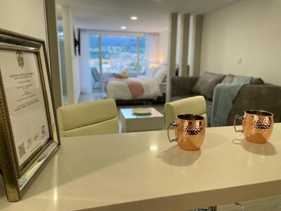 Hotel Luxury Lake - Image 1