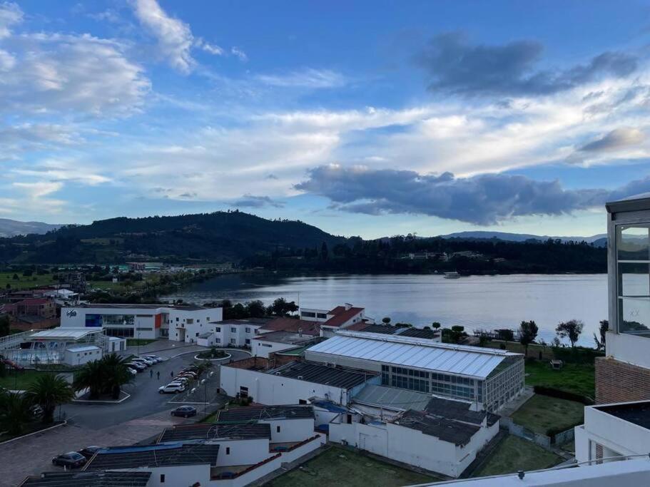 Luxury Lake Paipa