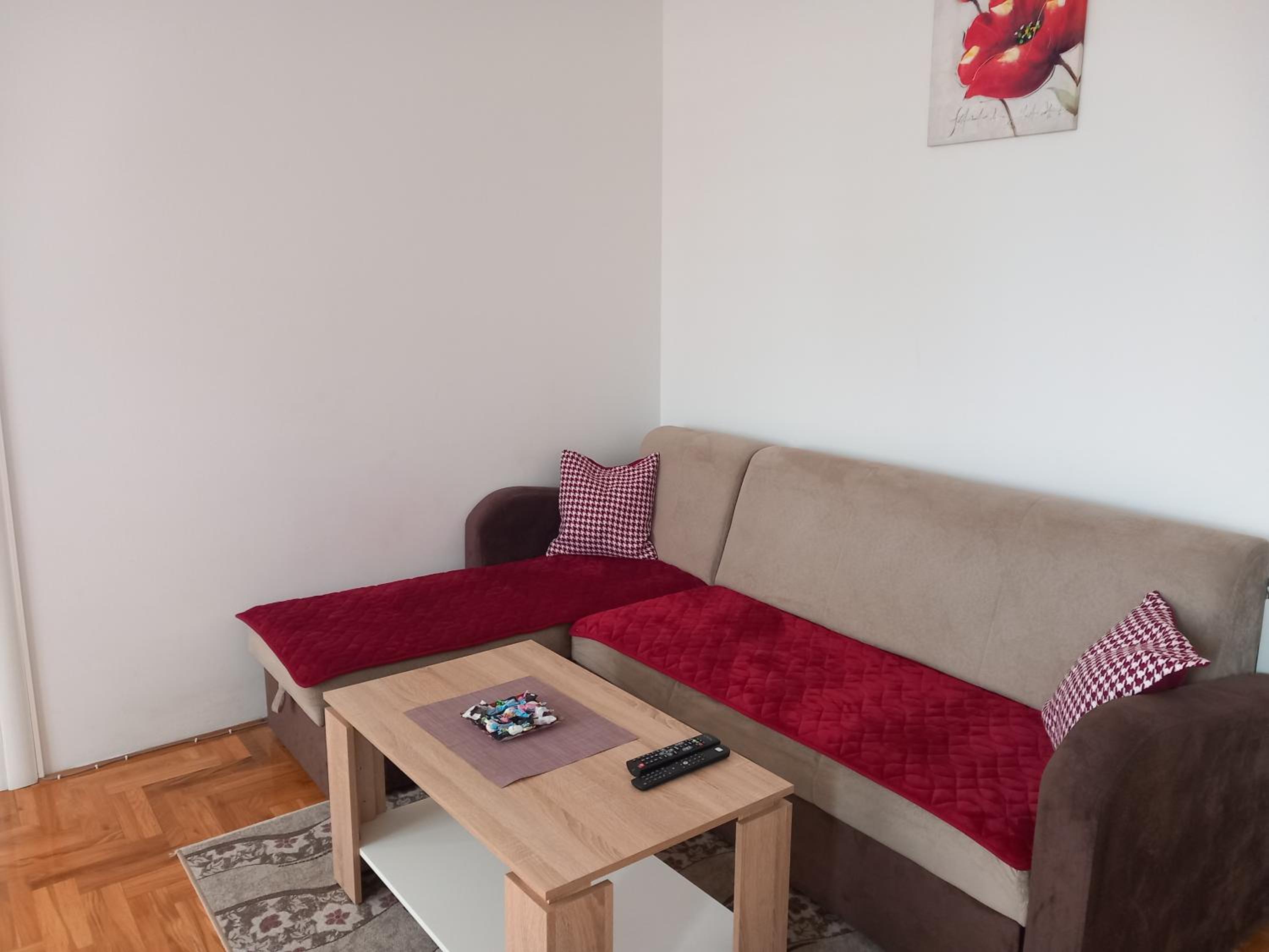 Stan na dan-Apartman N&T2