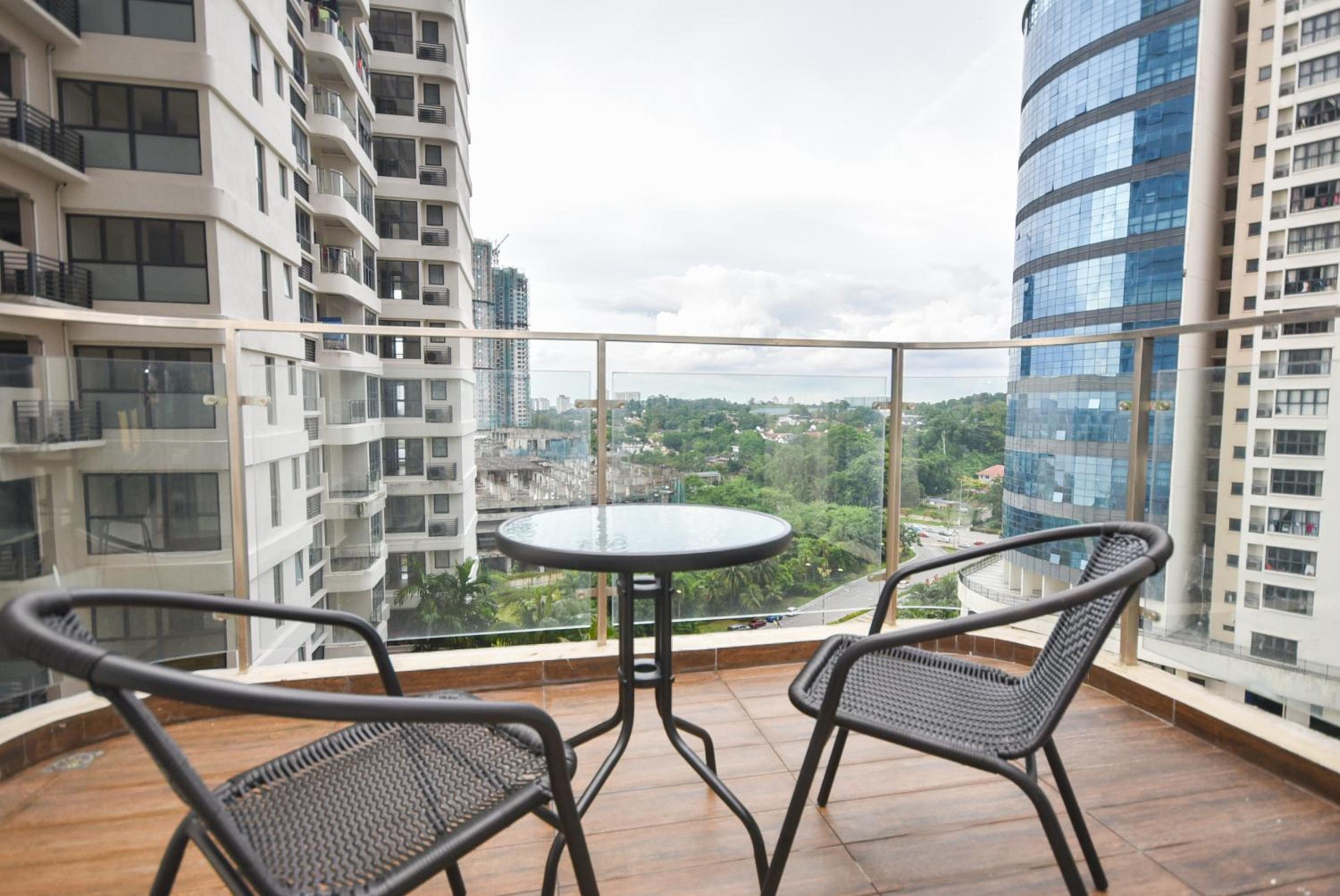 Country Garden Seaview Suite by Nest Home at Danga Bay