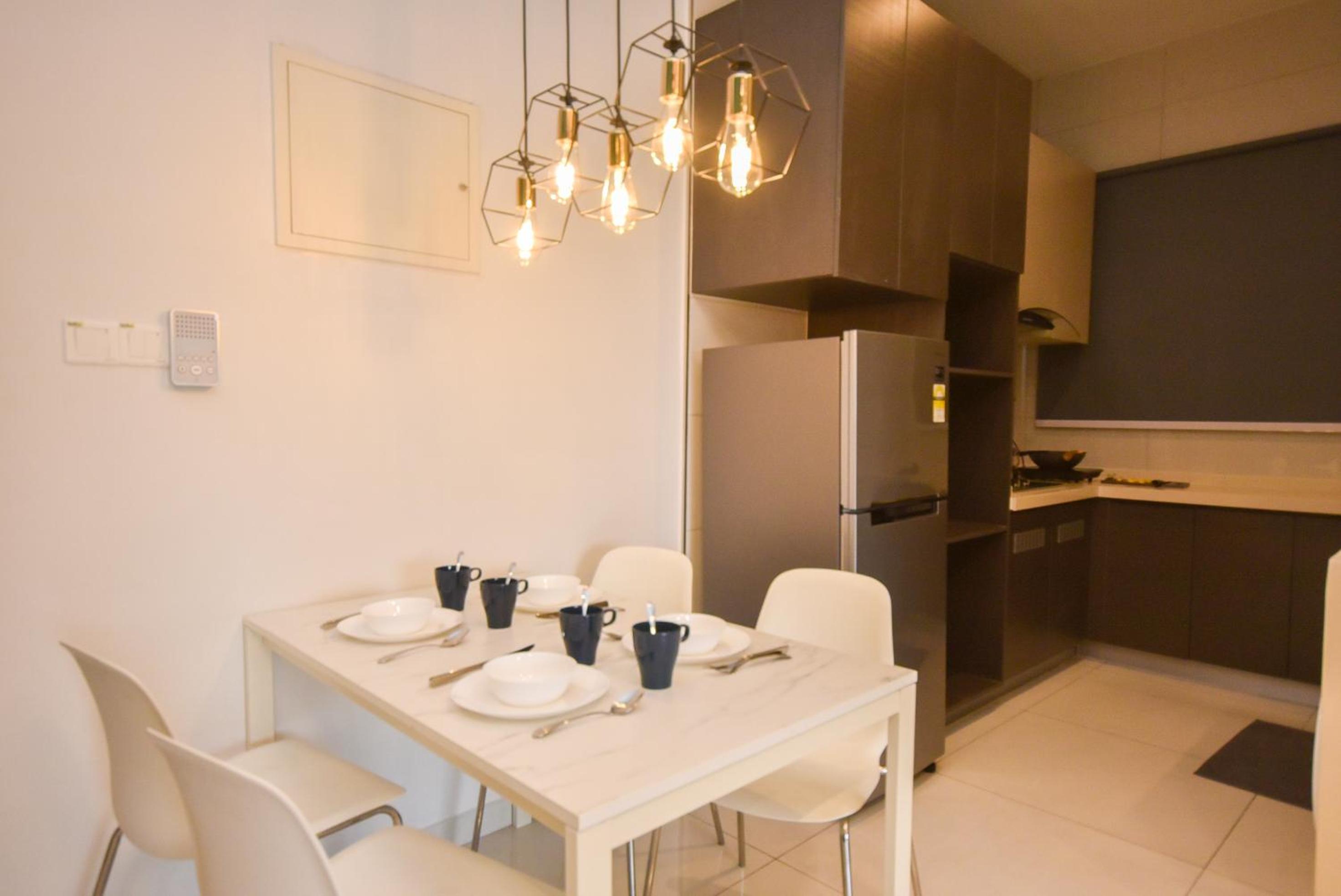 Country Garden Seaview Suite by Nest Home at Danga Bay