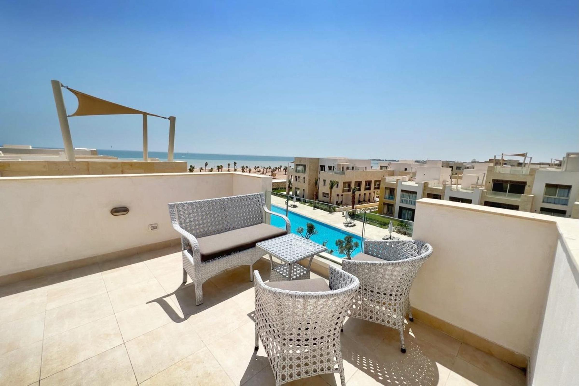 Charming 2BDR w Sea & Pool View Free Beach & Pool Access view 4