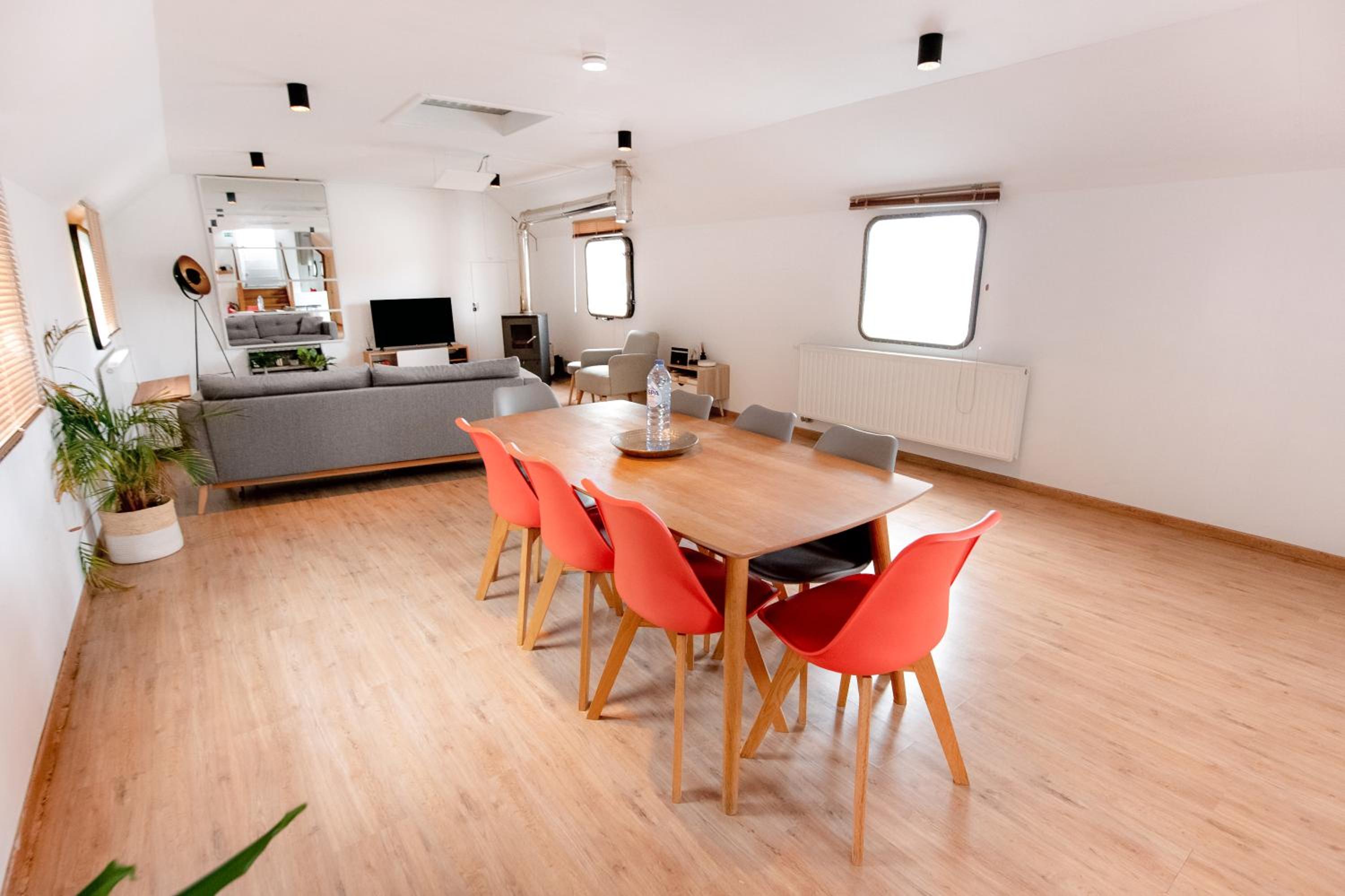 meeting & event spaces