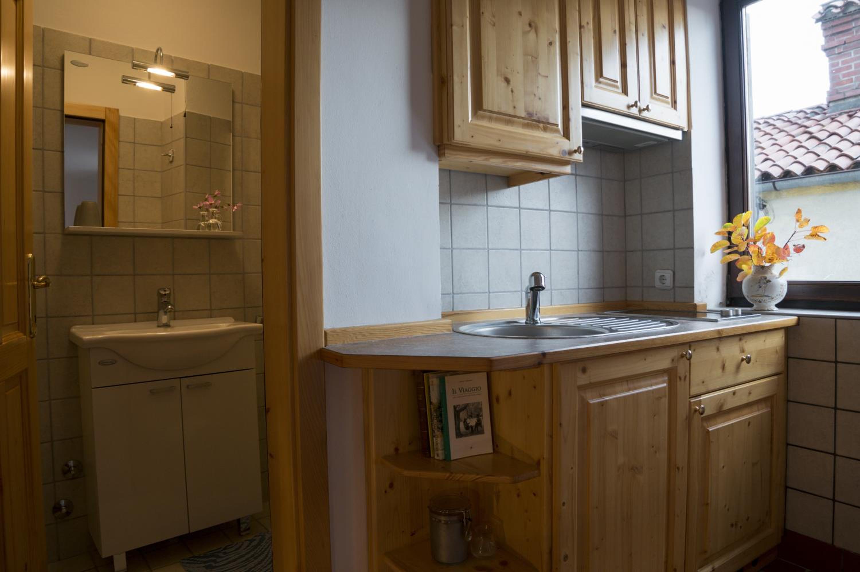 Apartmaji in sobe Marija Jera Štanjel view 4