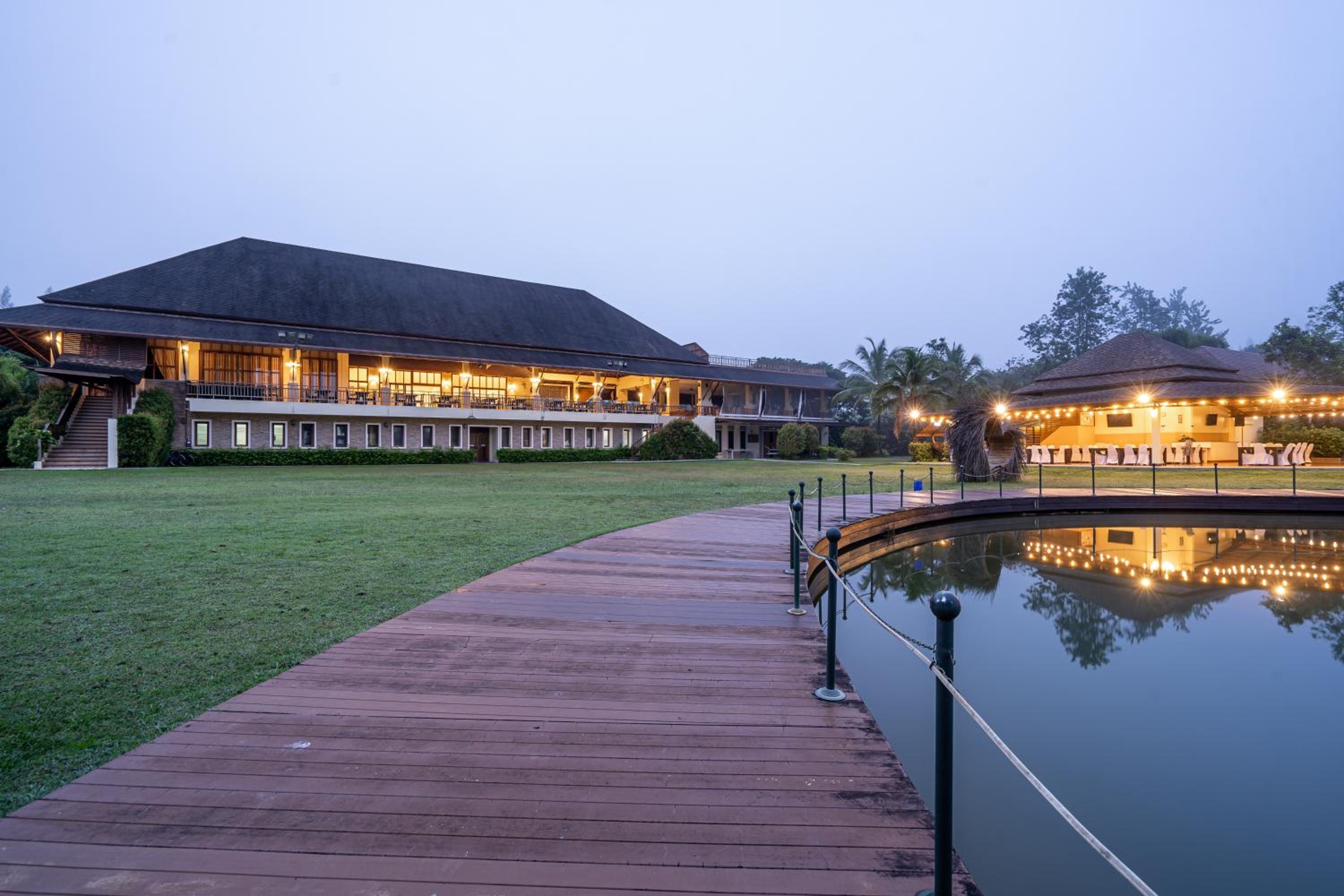 Bor Saen Pool Villa