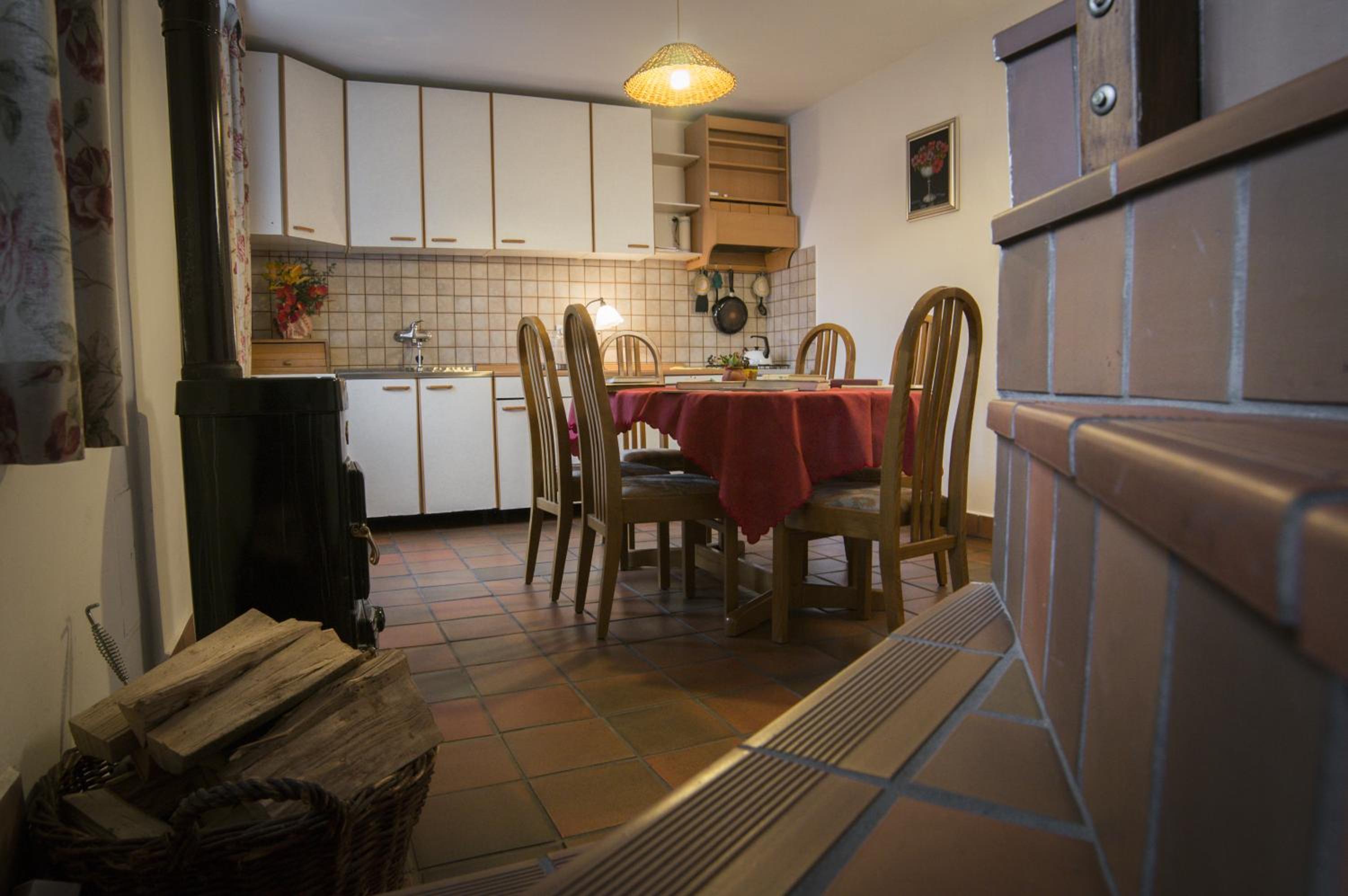 Apartmaji in sobe Marija Jera Štanjel view 2