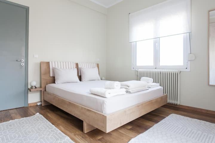 AthenSunapartment top floor 5min metro photo 3