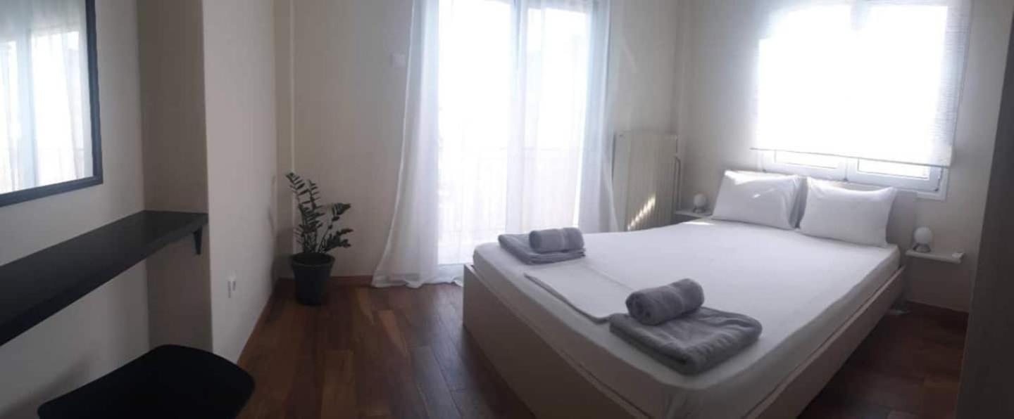 AthenSunapartment top floor 5min metro photo 4