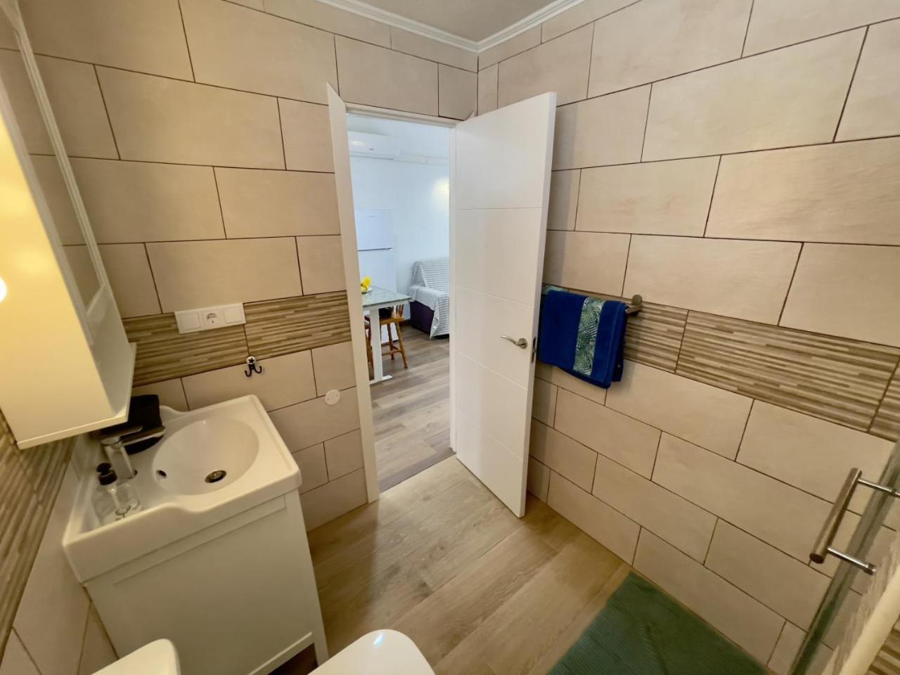 Casa Lindi - Apartment near Puerto Rico beach view 2