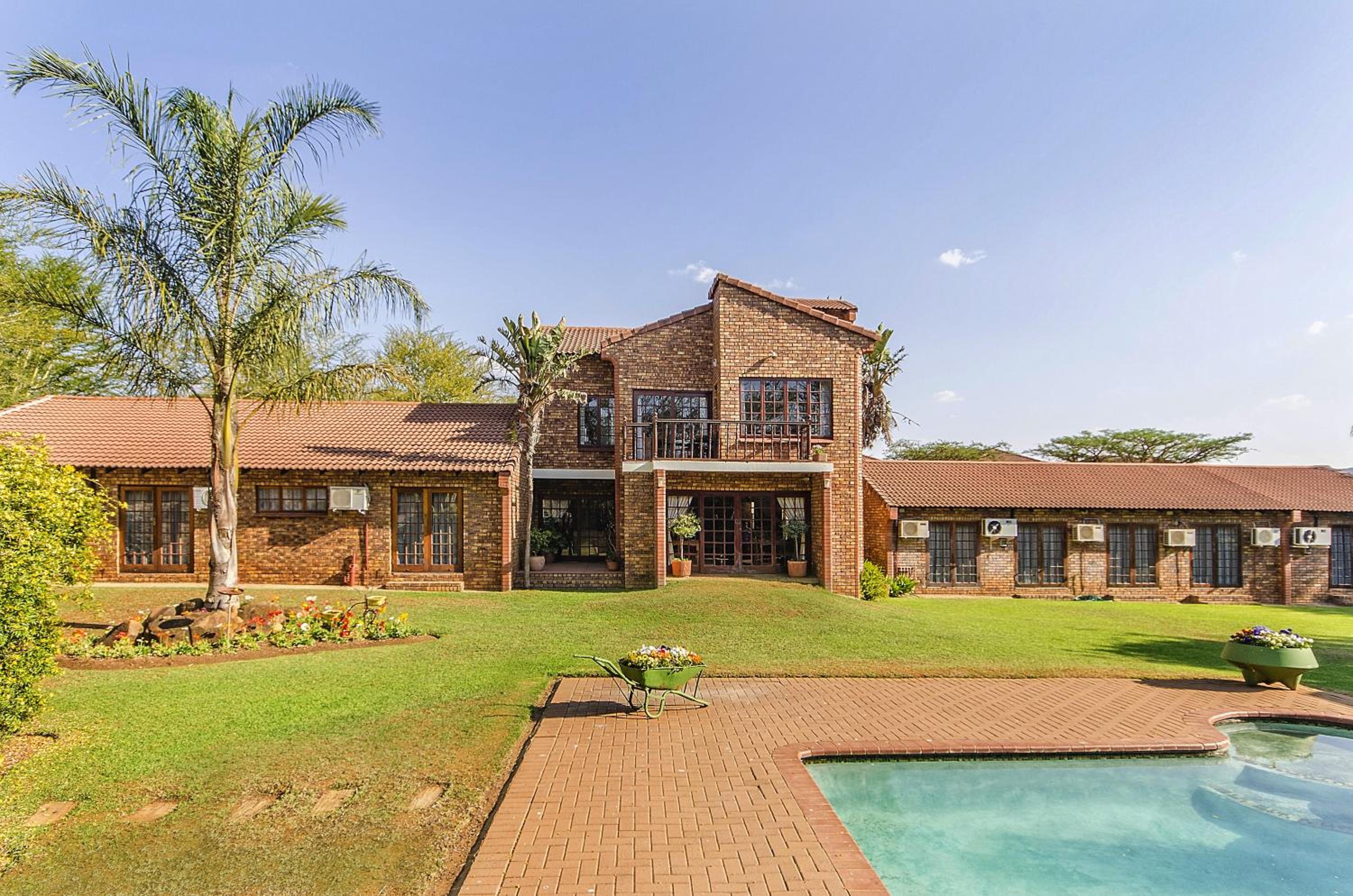 Peter's Guesthouse — Pretoria, South Africa