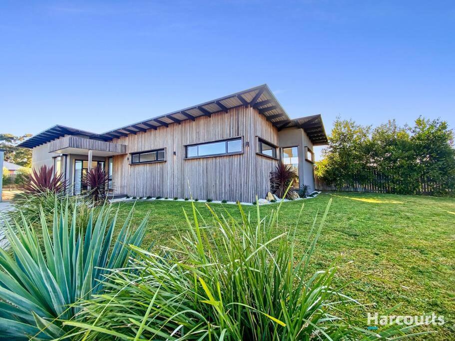 Scandi at Stieglitz Sleeps 6 Modern & Stylish