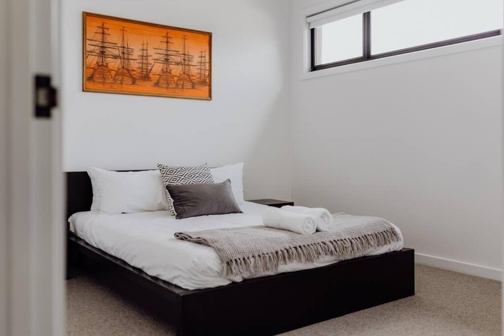 Scandi at Stieglitz Sleeps 6 Modern & Stylish