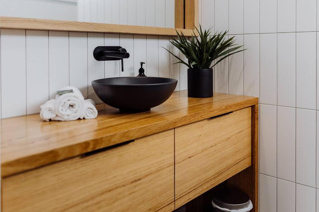 Scandi at Stieglitz Sleeps 6 Modern & Stylish