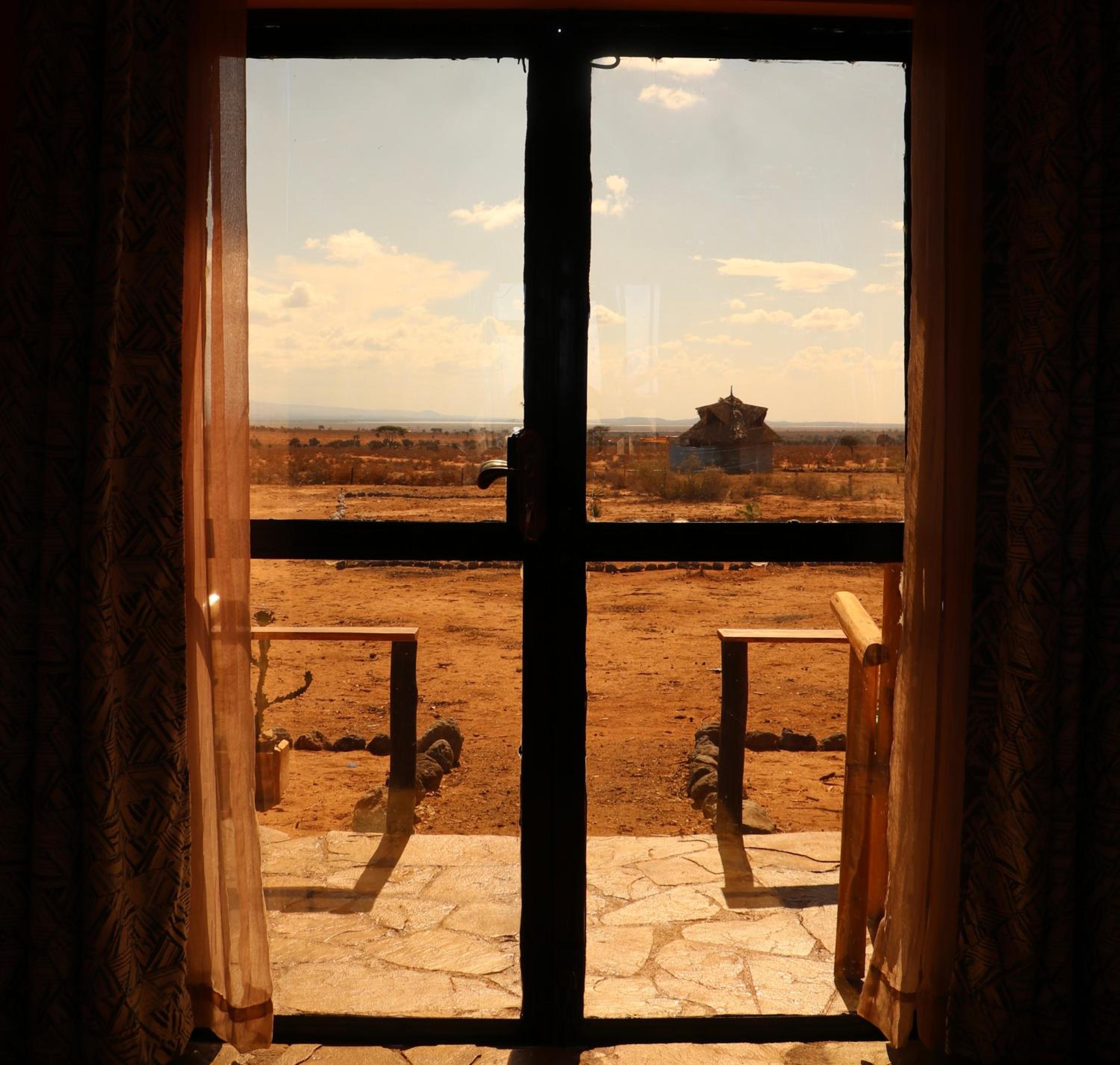 Amboseli RedHouse