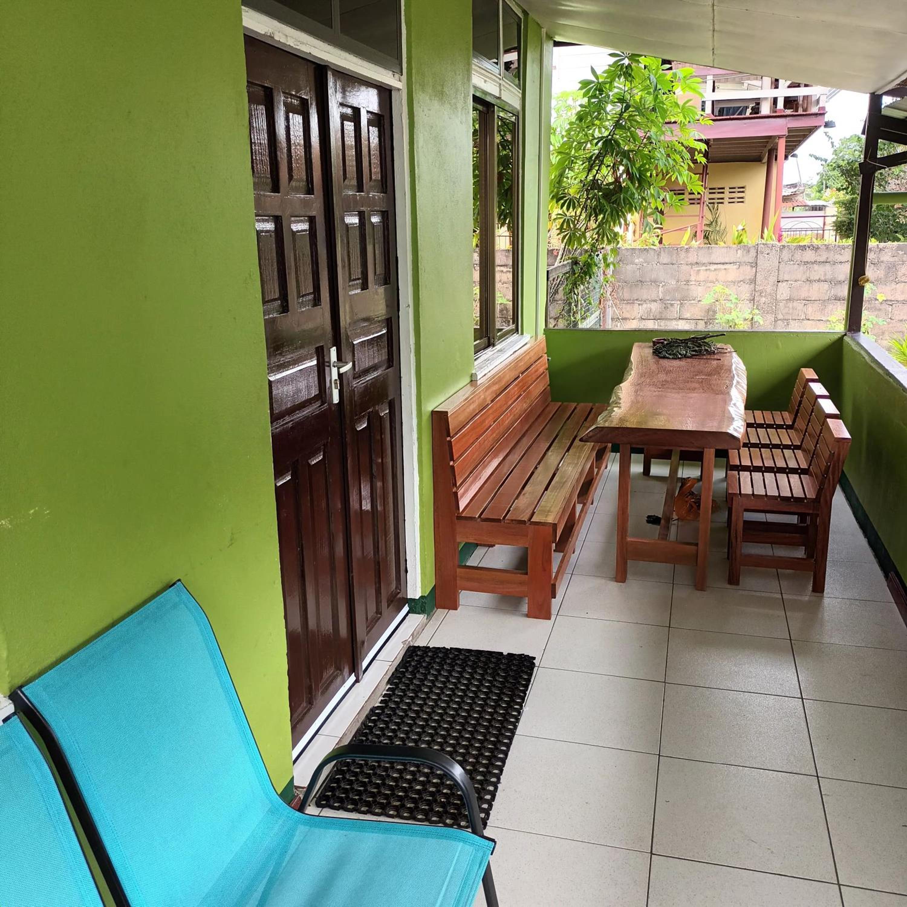 Max Garden and Pool