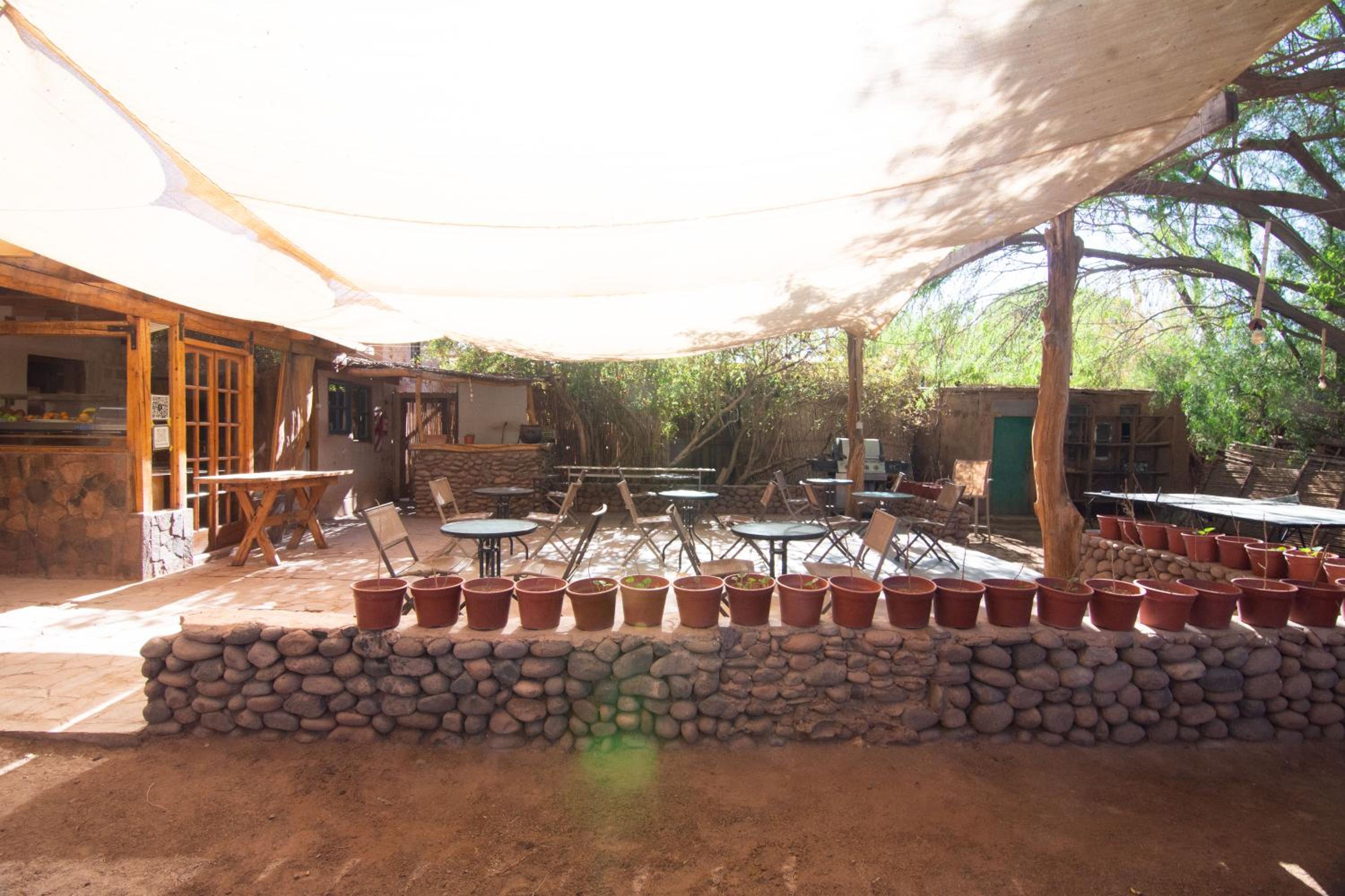 Hotel-Camping Takha Takha