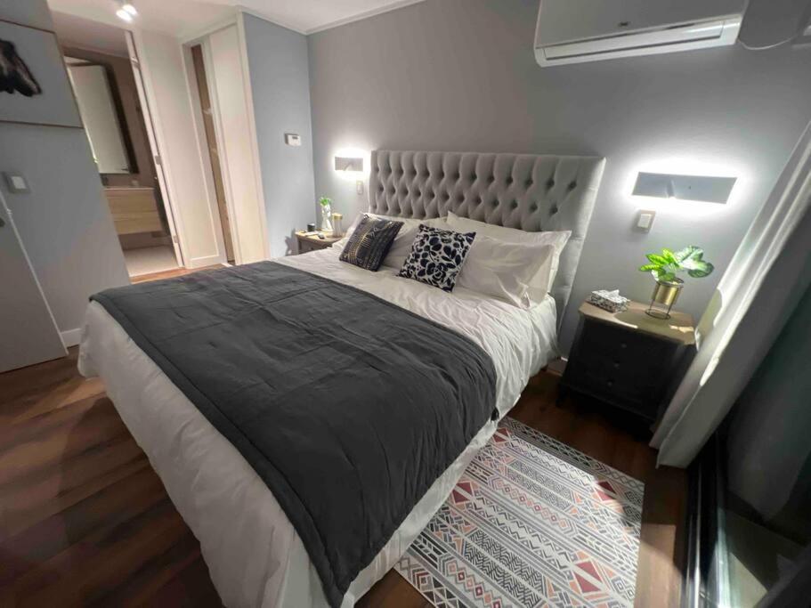 Luxury apartment 33th floor luxury district