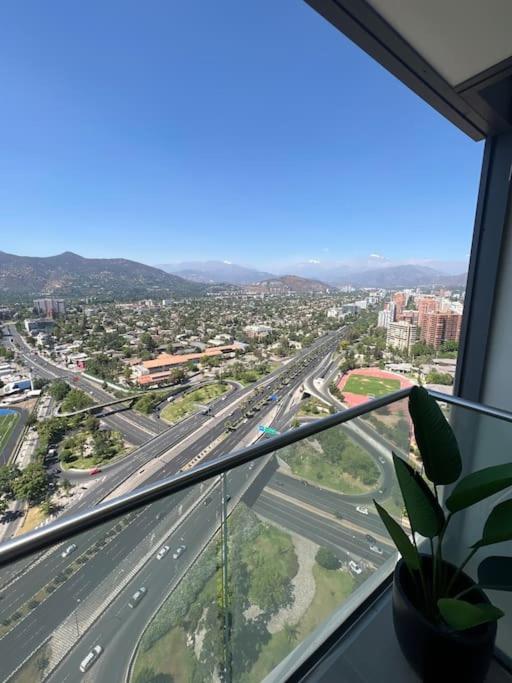 Luxury apartment 33th floor luxury district