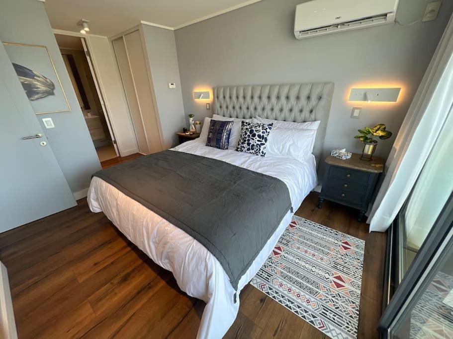 Luxury apartment 33th floor luxury district